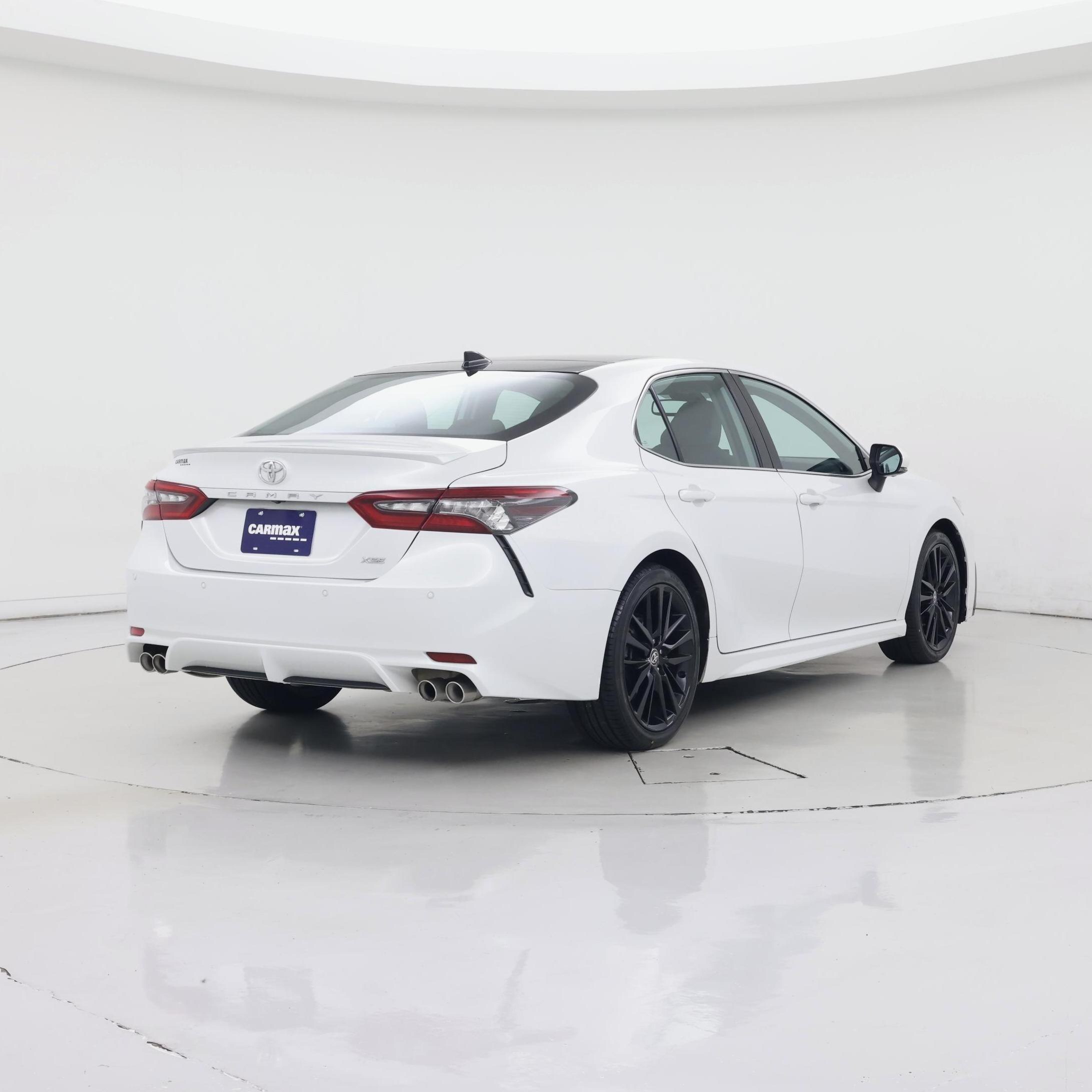 Thumbnail: 2021 Toyota Camry - 8