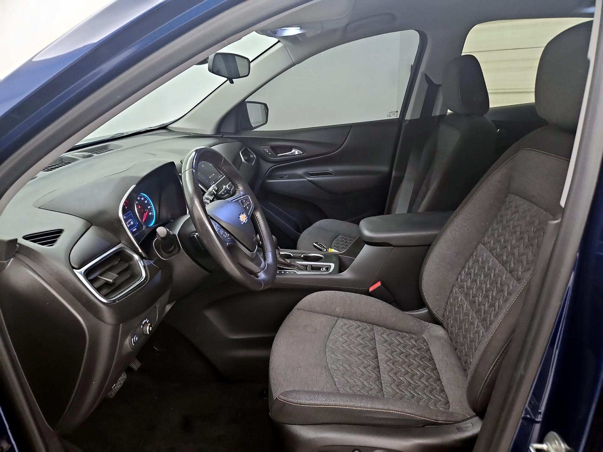 Thumbnail: 2022 Chevrolet Equinox - 11