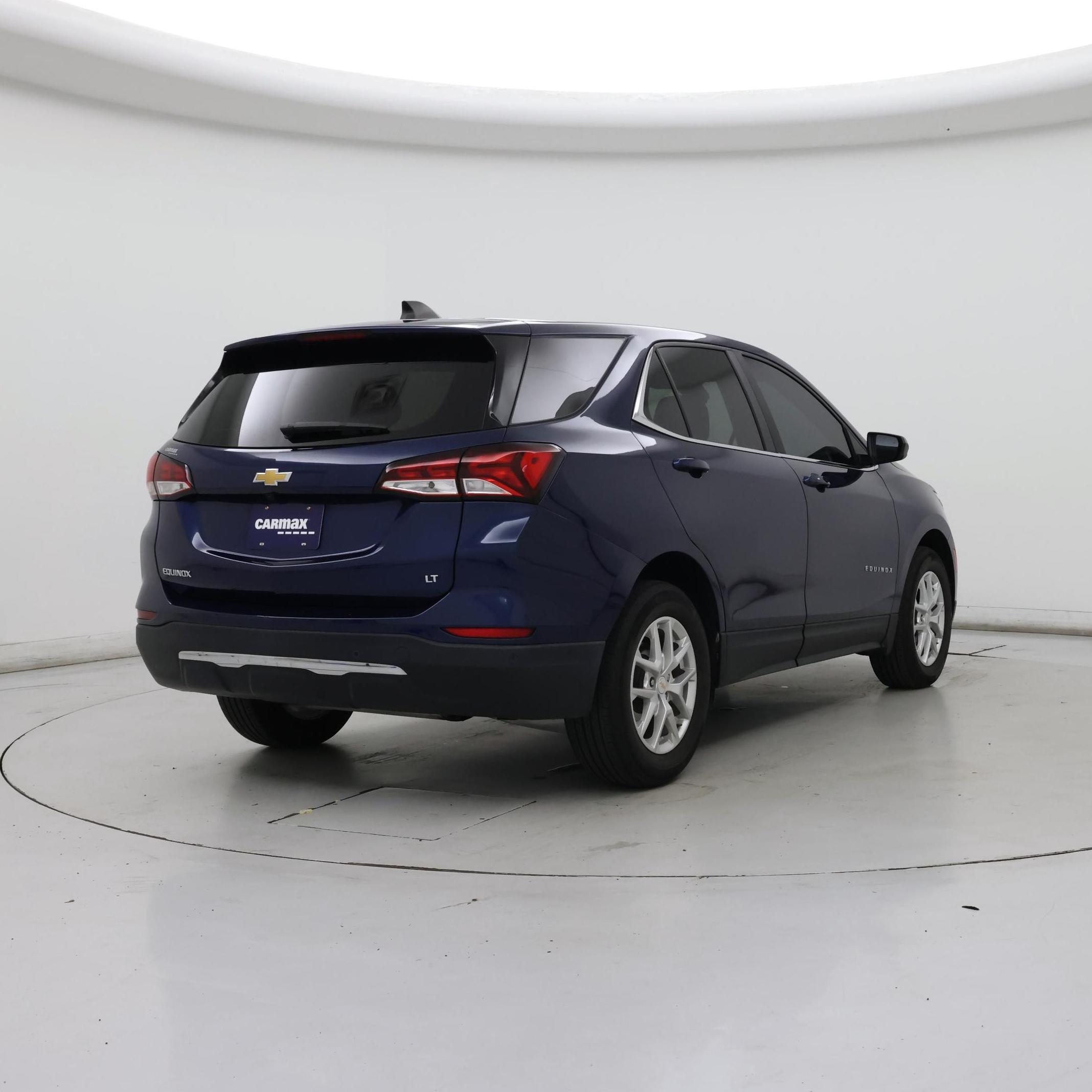 Thumbnail: 2022 Chevrolet Equinox - 8