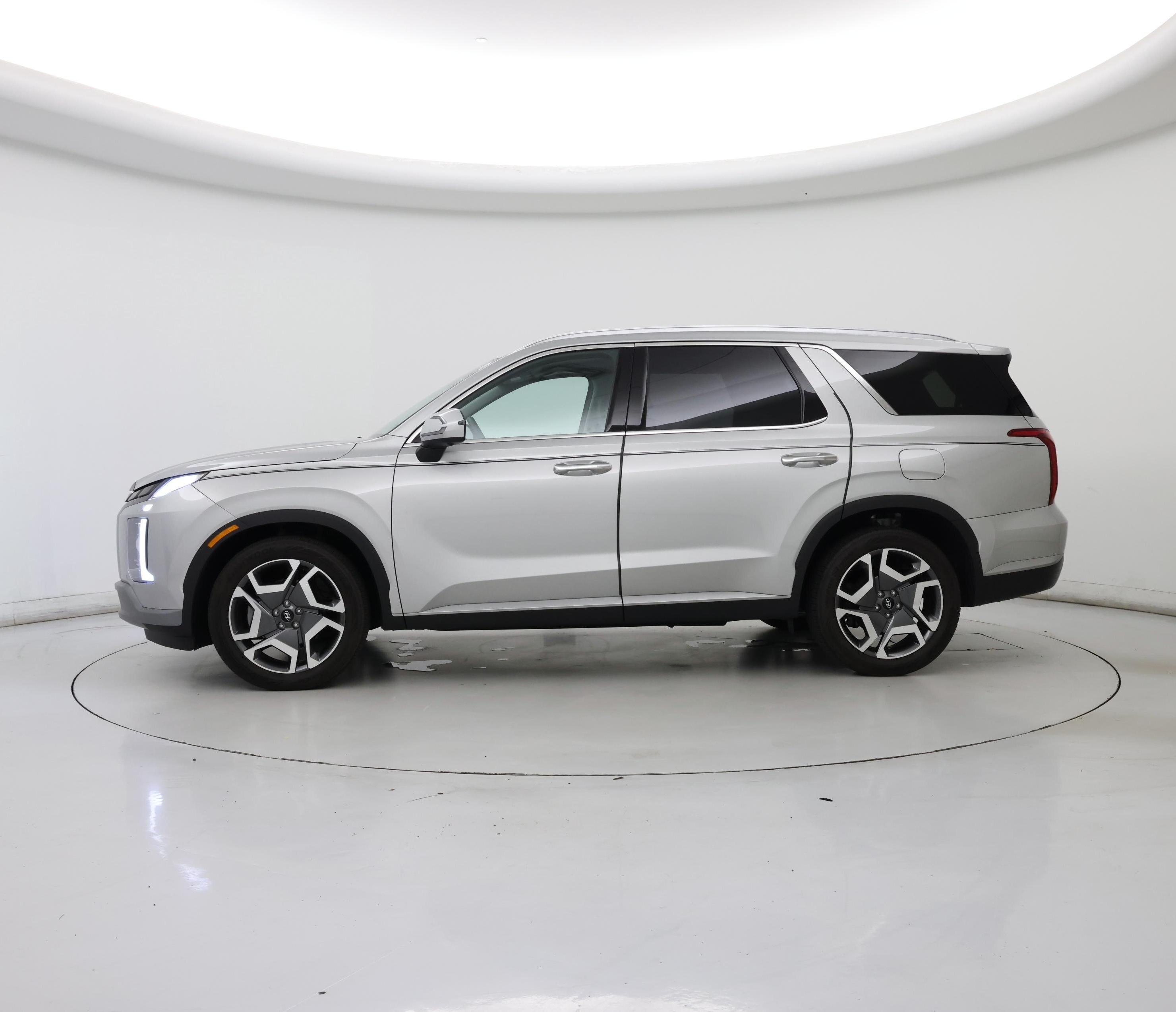 Thumbnail: 2023 Hyundai Palisade - 3