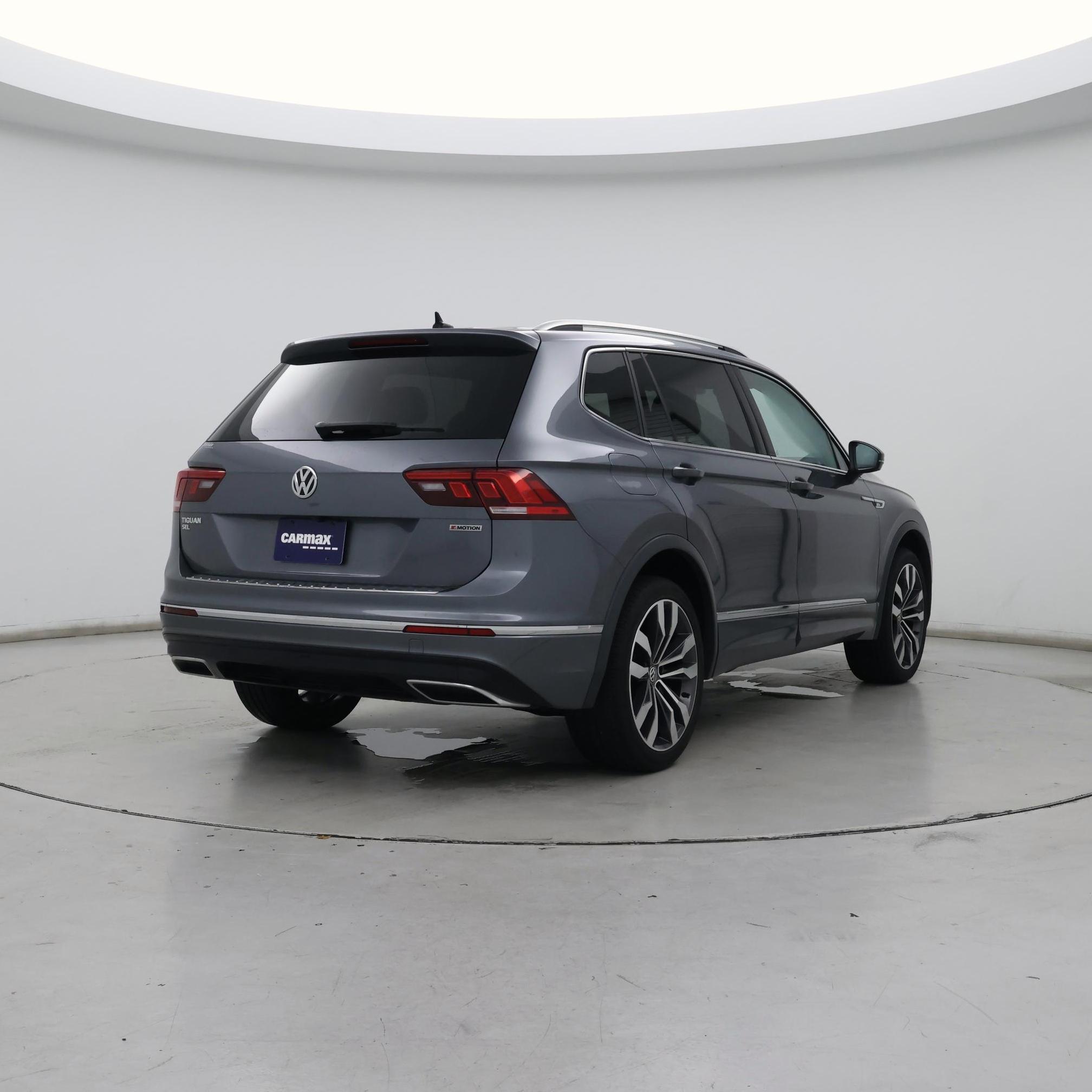 Thumbnail: 2021 Volkswagen Tiguan - 8