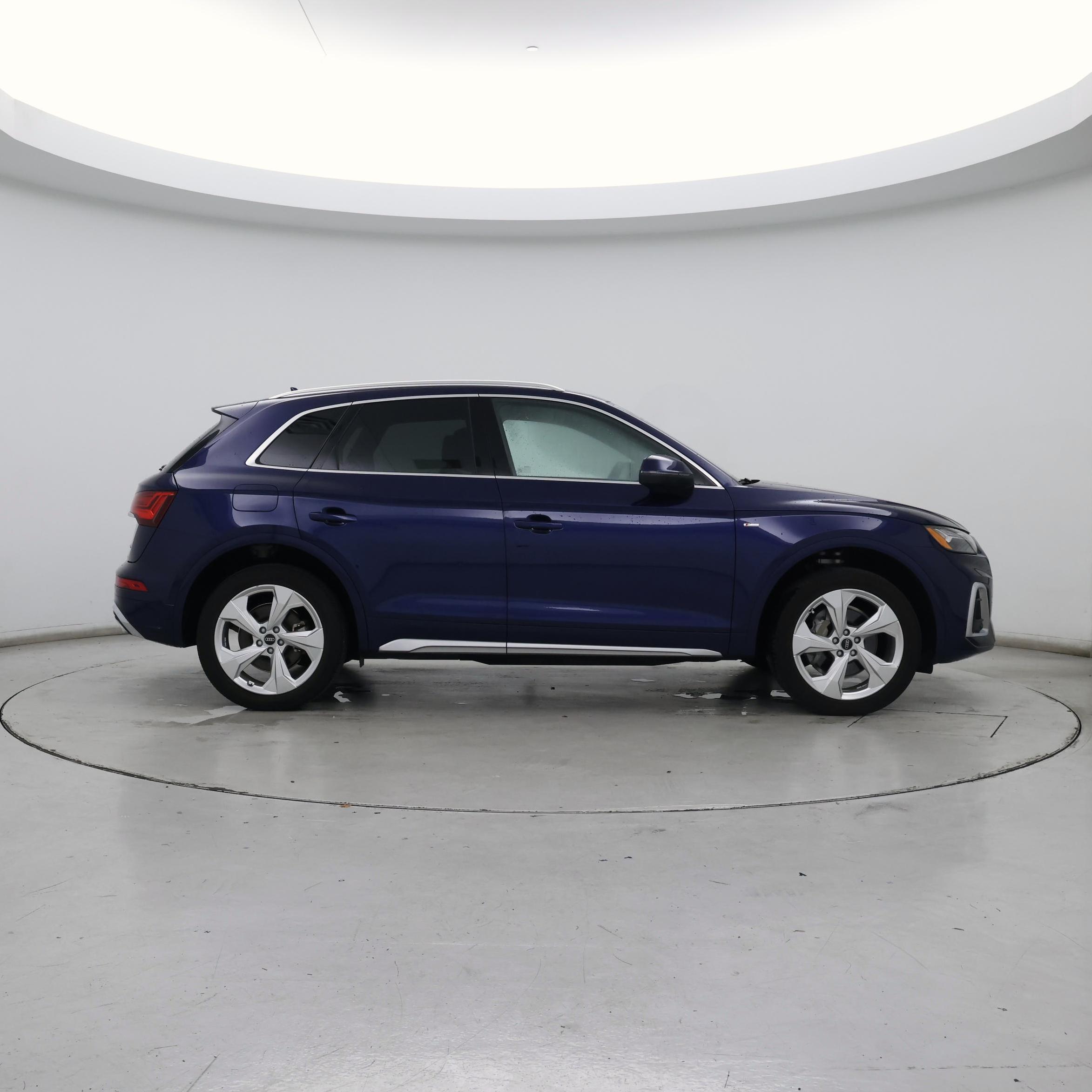 Thumbnail: 2022 Audi Q5 - 7