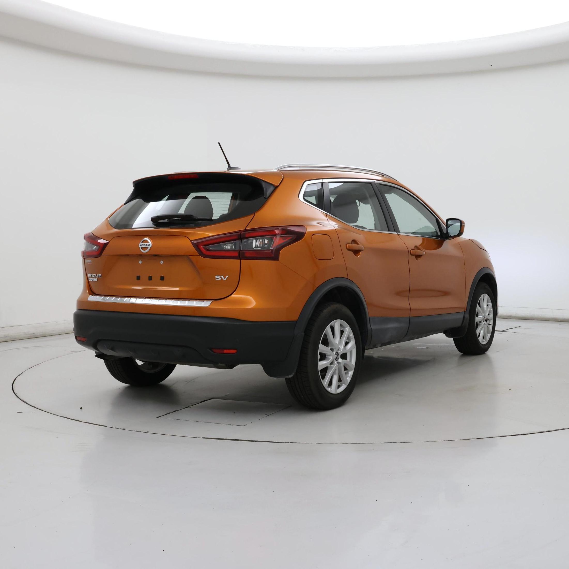 Thumbnail: 2020 Nissan Rogue Sport - 8