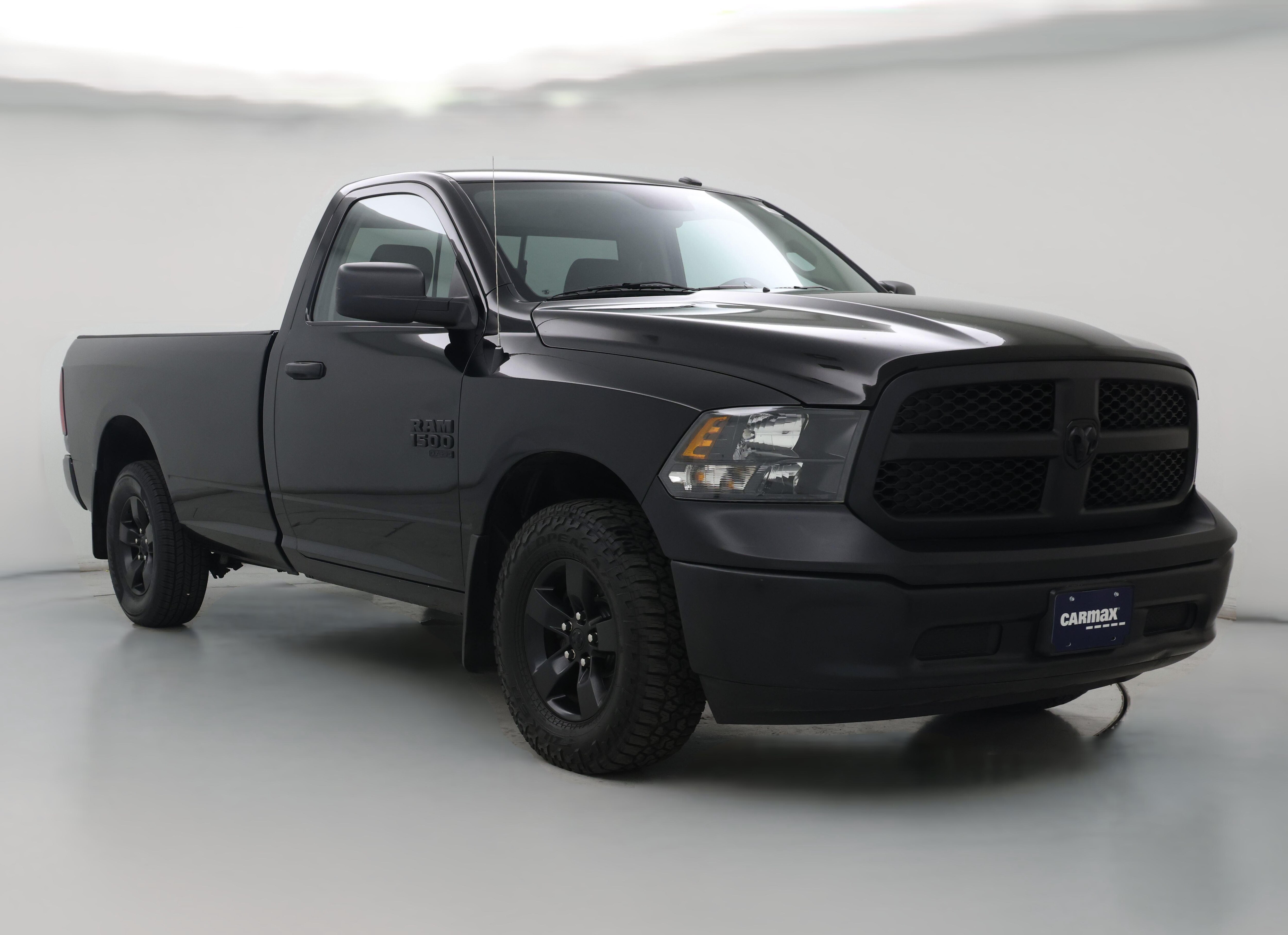 Thumbnail: 2022 RAM 1500 Classic - 1