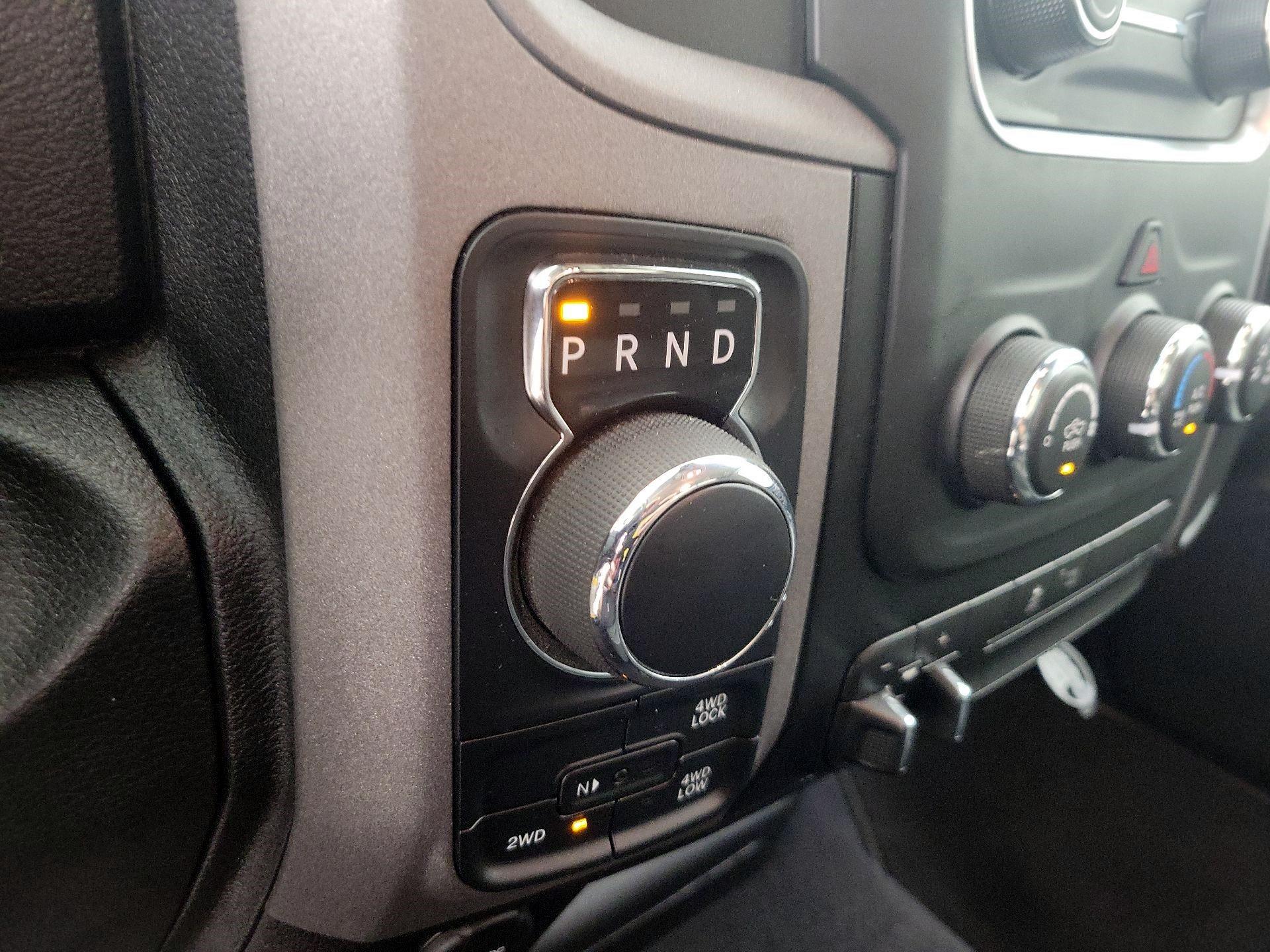 Thumbnail: 2022 RAM 1500 Classic - 17
