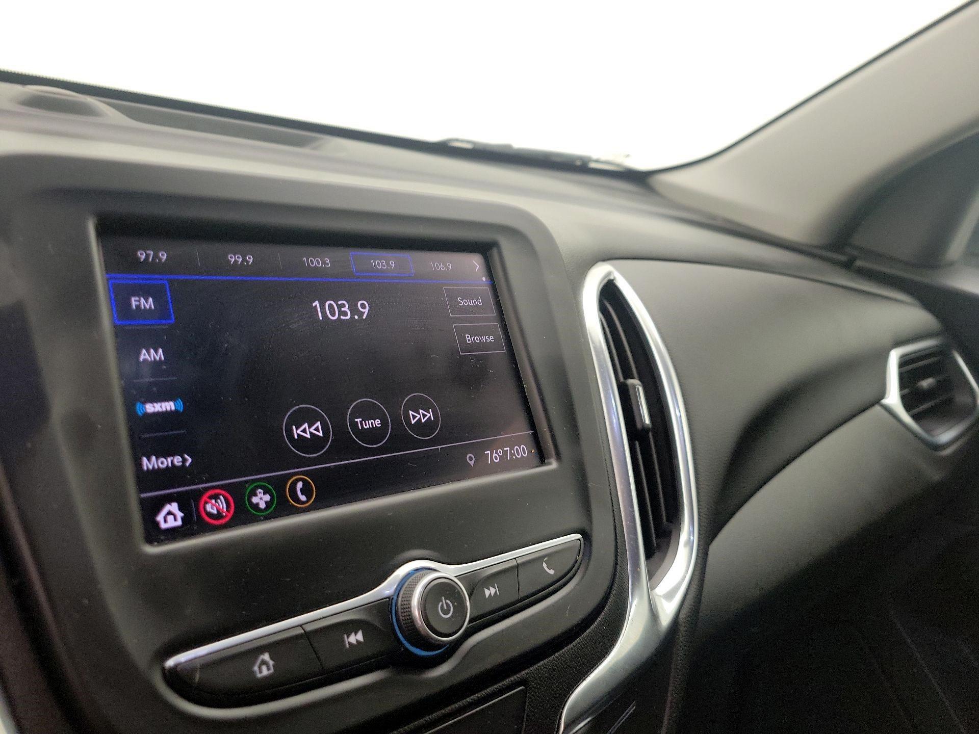 Thumbnail: 2021 Chevrolet Equinox - 15