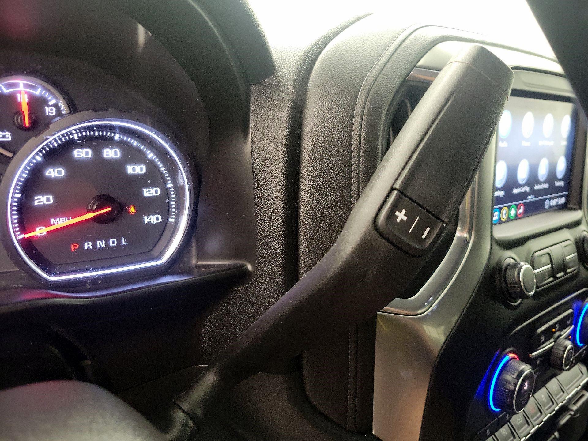Thumbnail: 2020 Chevrolet Silverado 1500 - 17