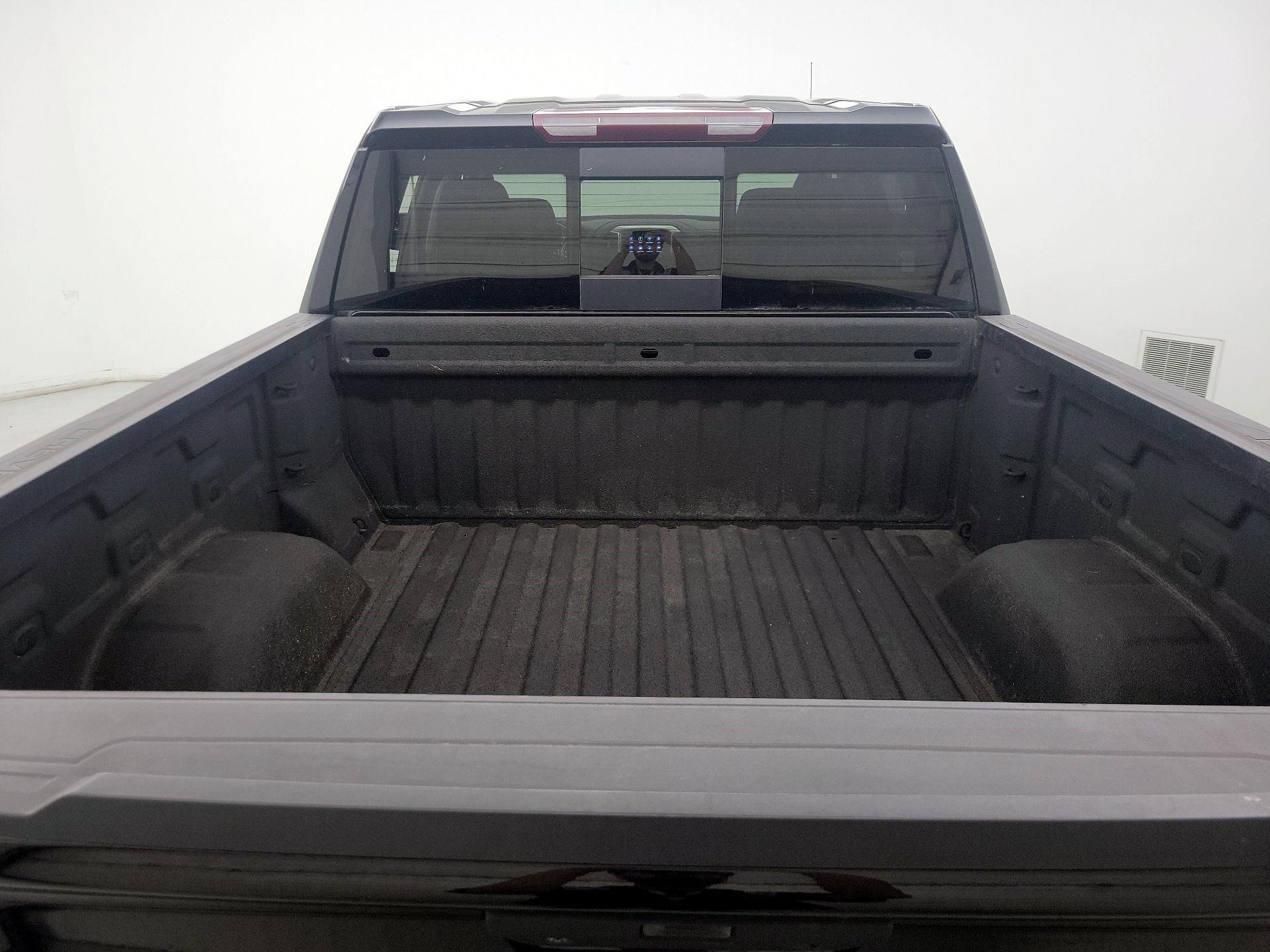 Thumbnail: 2020 Chevrolet Silverado 1500 - 20