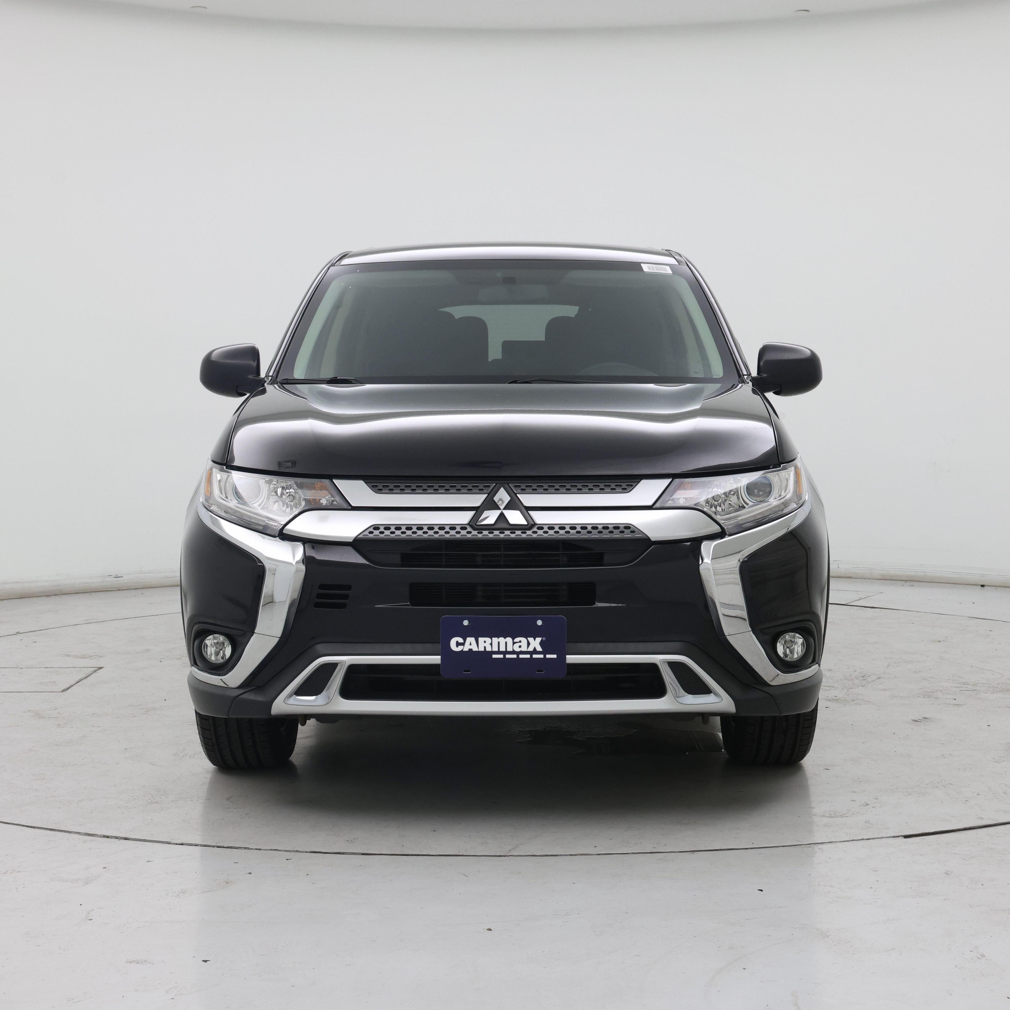 Thumbnail: 2019 Mitsubishi Outlander - 5