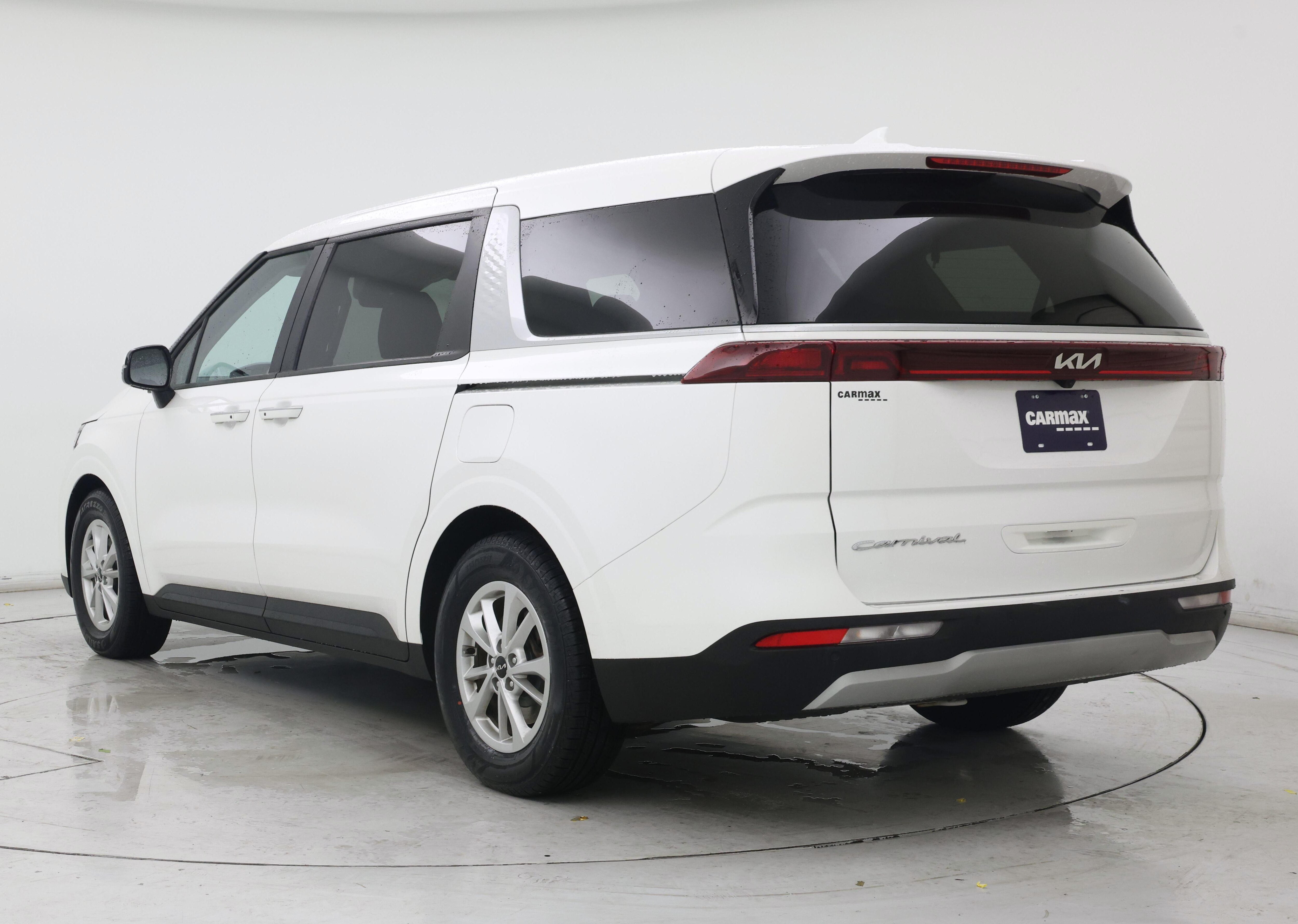 Thumbnail: 2022 Kia Carnival - 2
