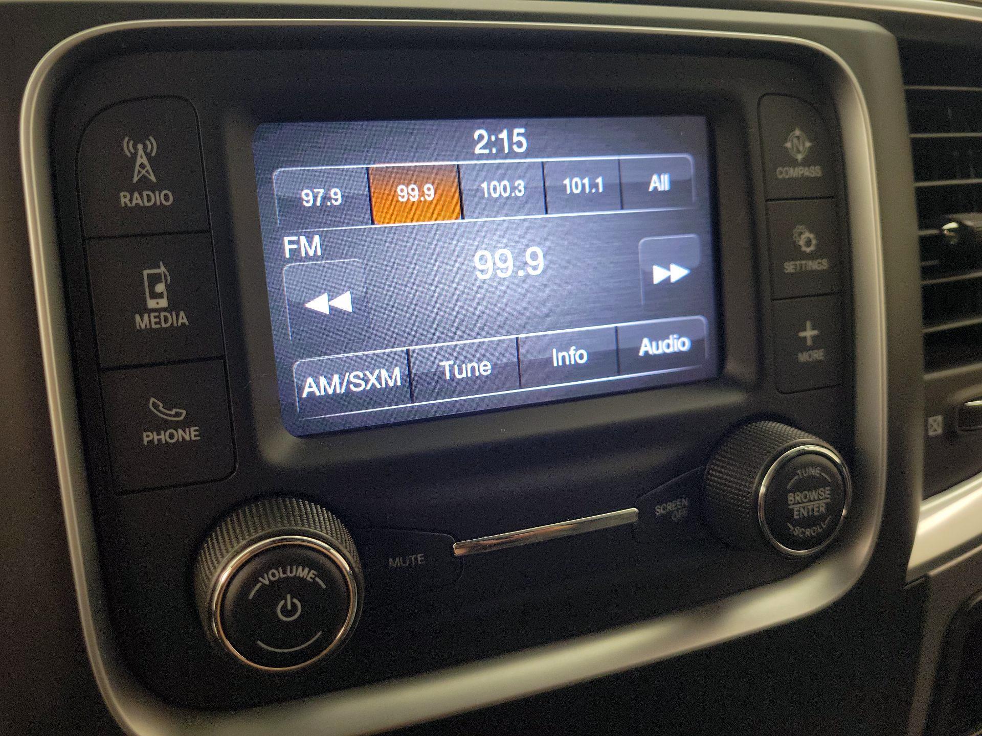 Thumbnail: 2021 RAM 1500 Classic - 16