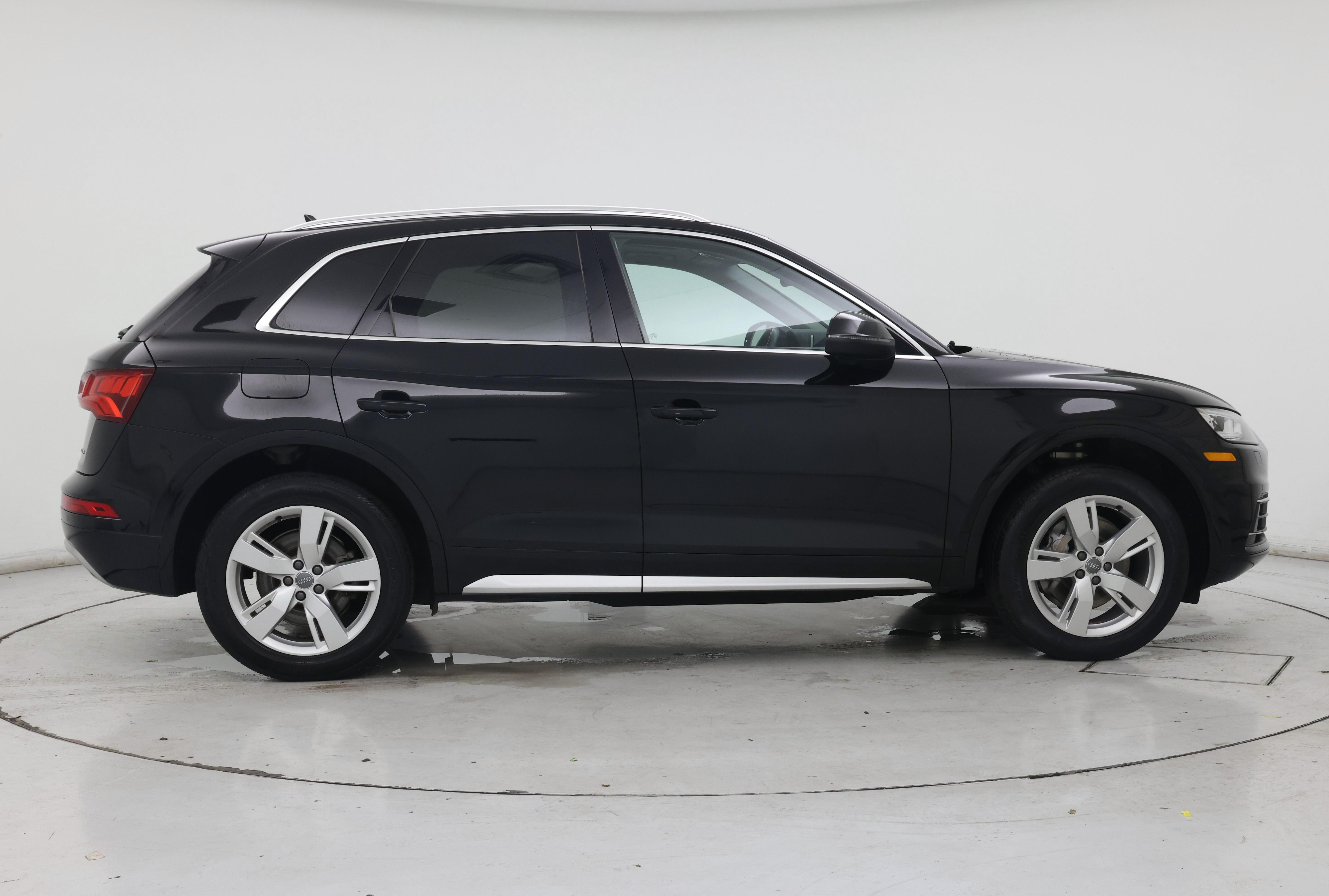 Thumbnail: 2019 Audi Q5 - 7