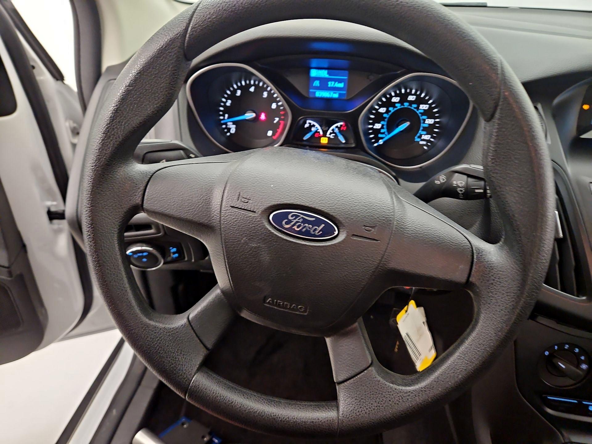 Thumbnail: 2014 Ford Focus - 10