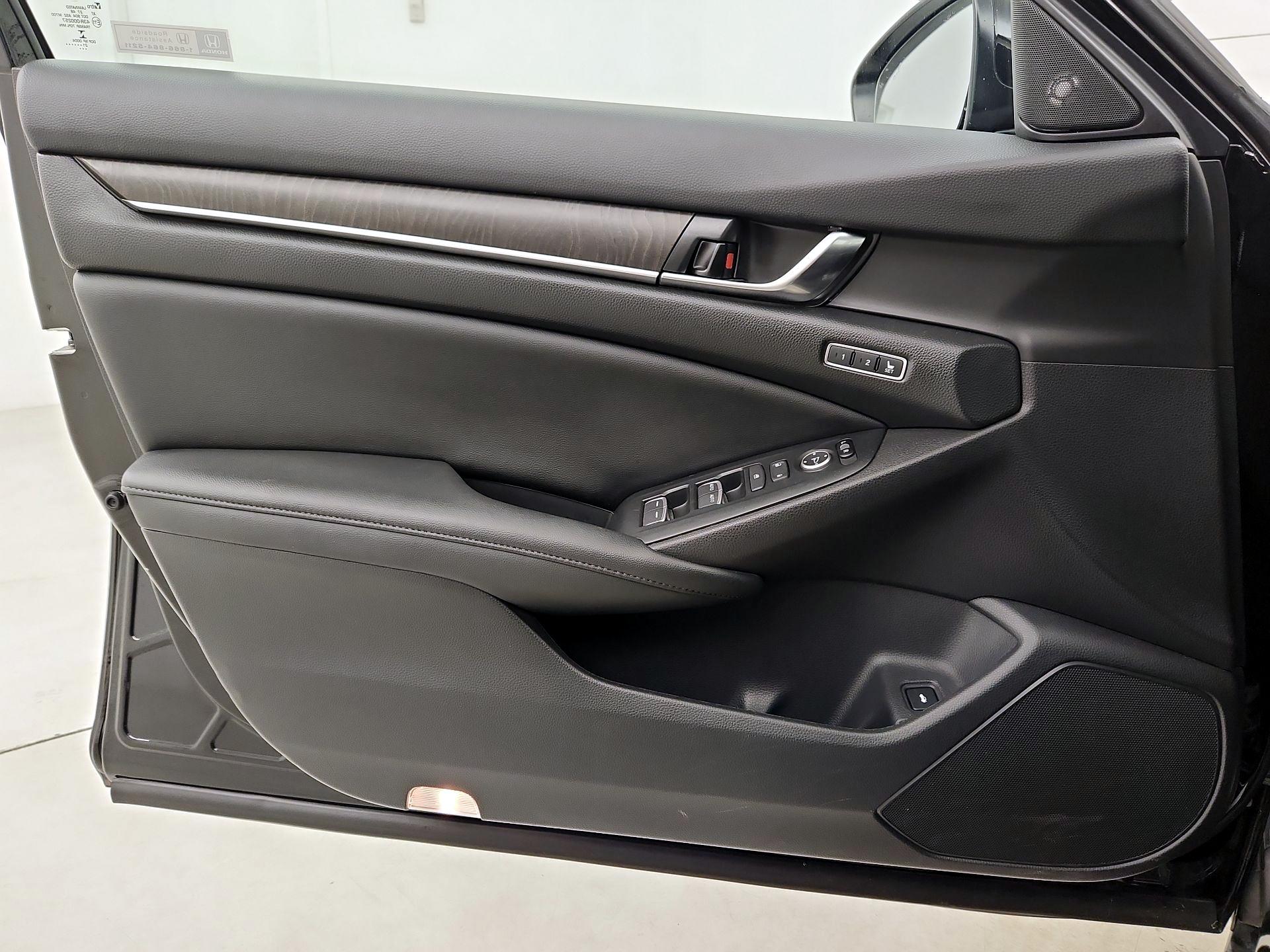 Thumbnail: 2022 Honda Accord - 12