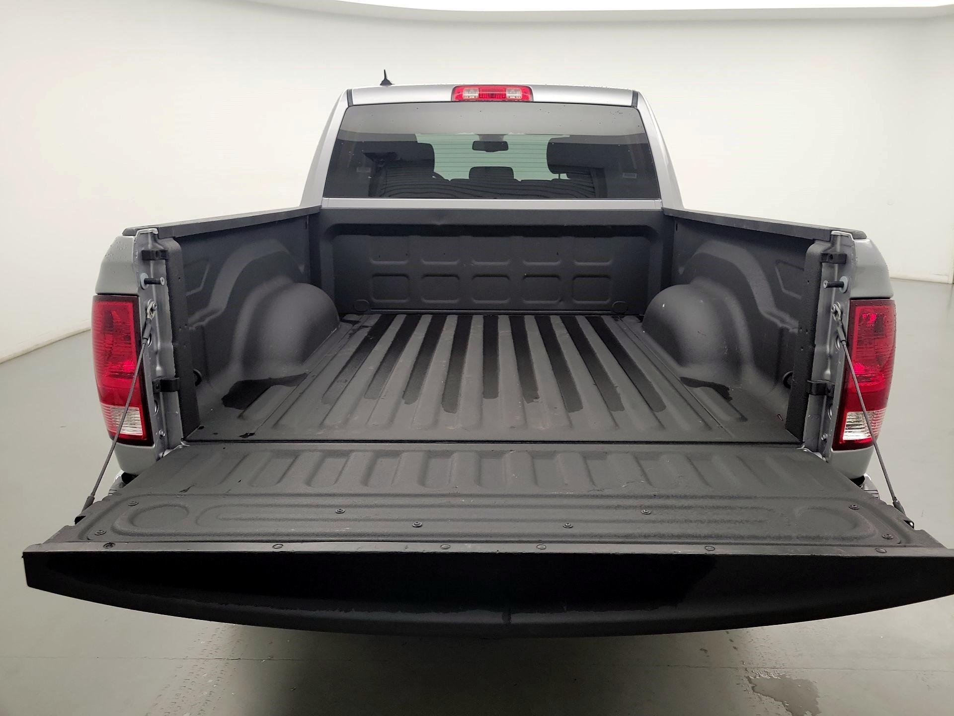 Thumbnail: 2023 RAM 1500 Classic - 19