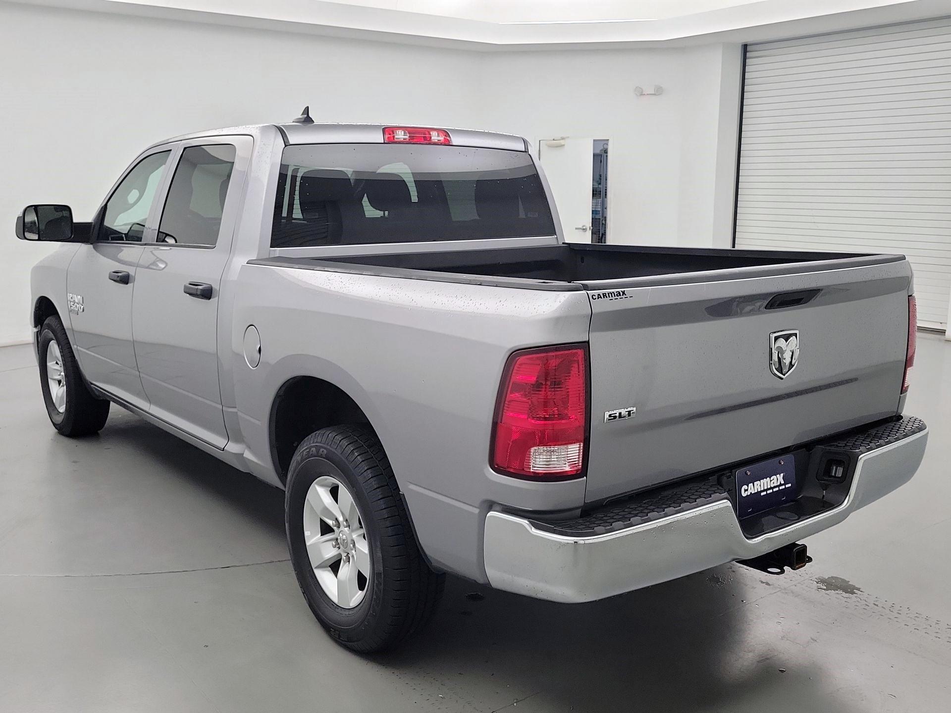 Thumbnail: 2023 RAM 1500 Classic - 7
