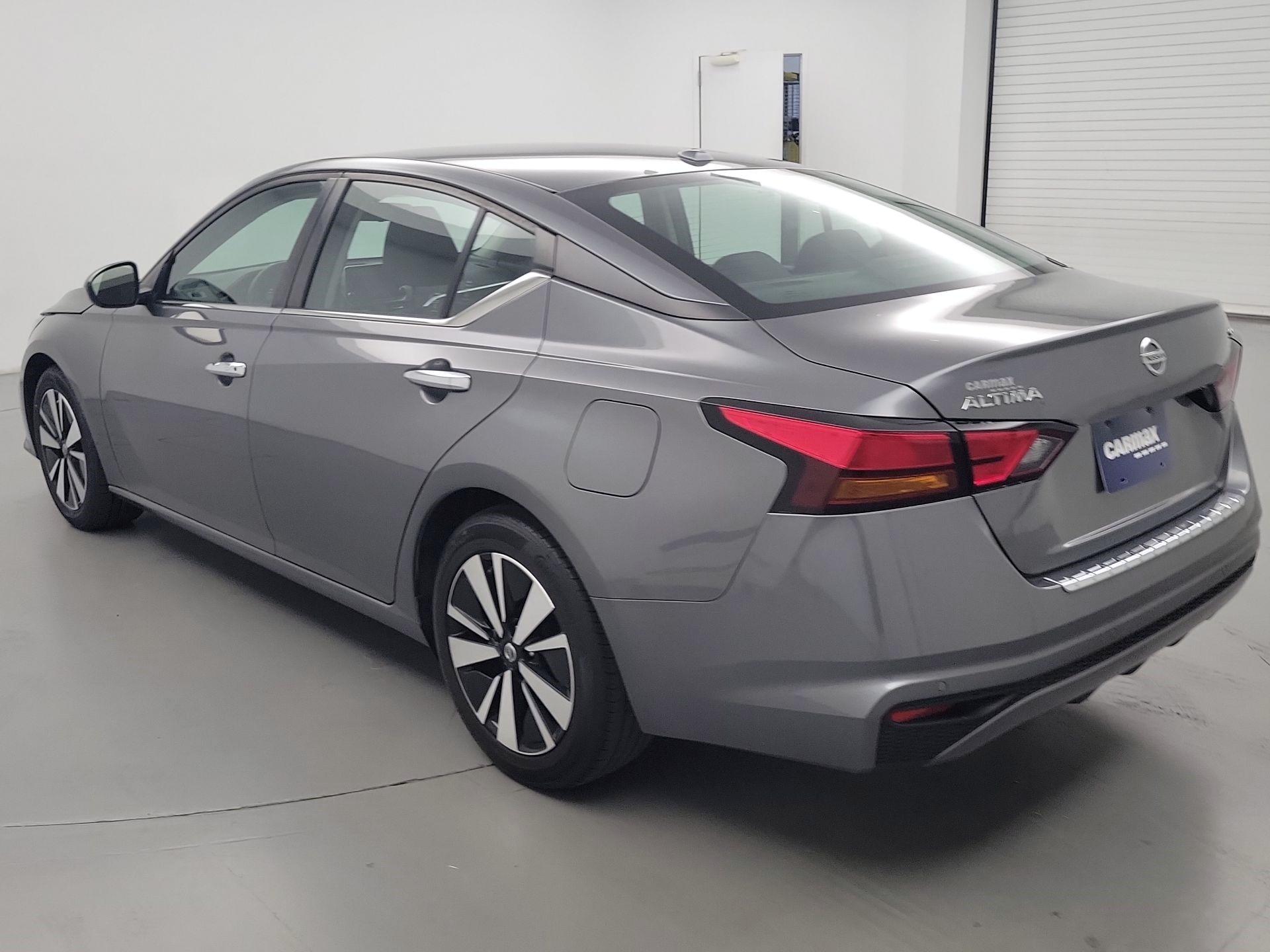 Thumbnail: 2022 Nissan Altima - 7
