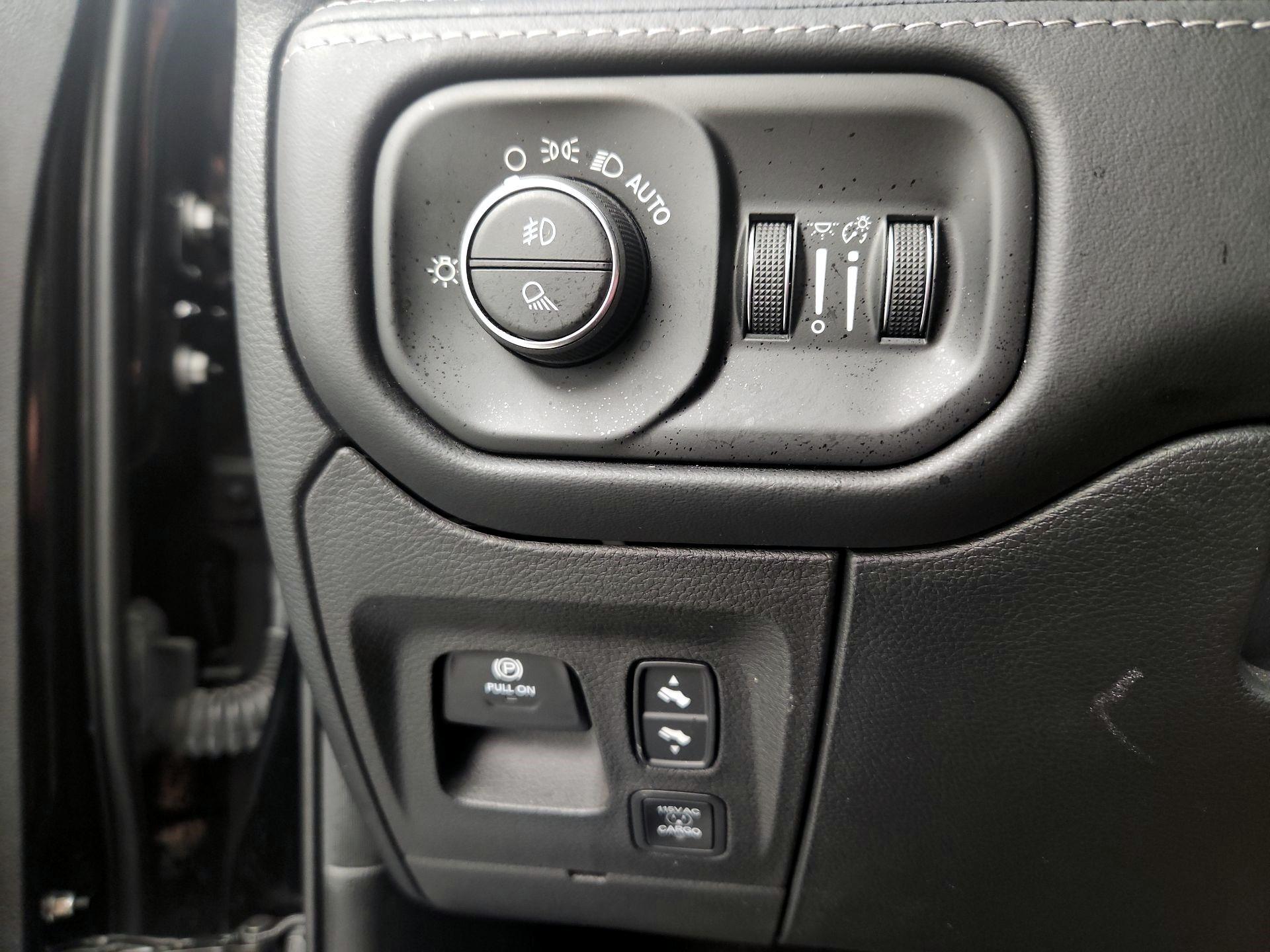 Thumbnail: 2022 RAM 1500 - 11