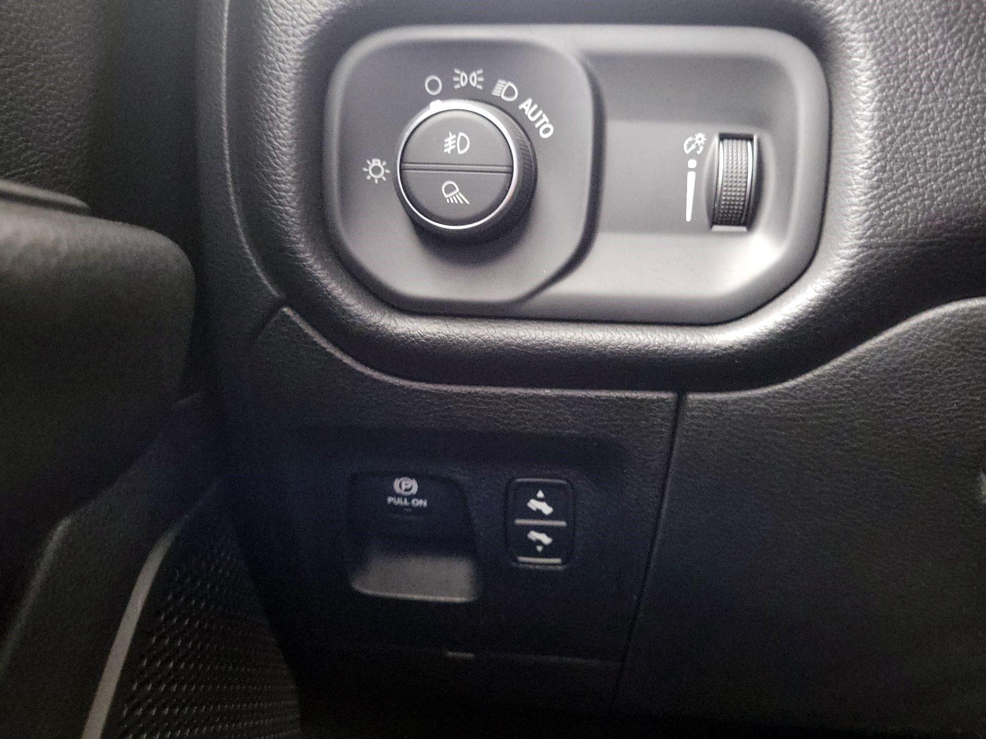 Thumbnail: 2022 RAM 1500 - 11