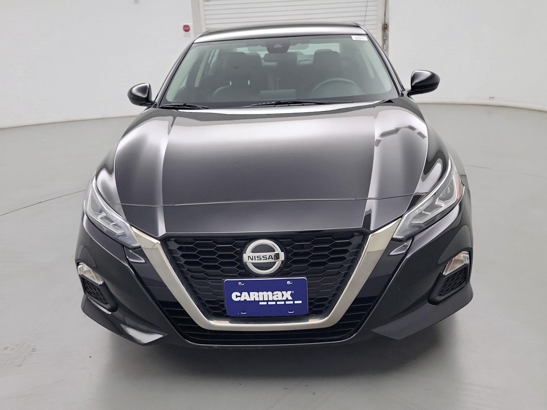 Thumbnail: 2022 Nissan Altima - 2