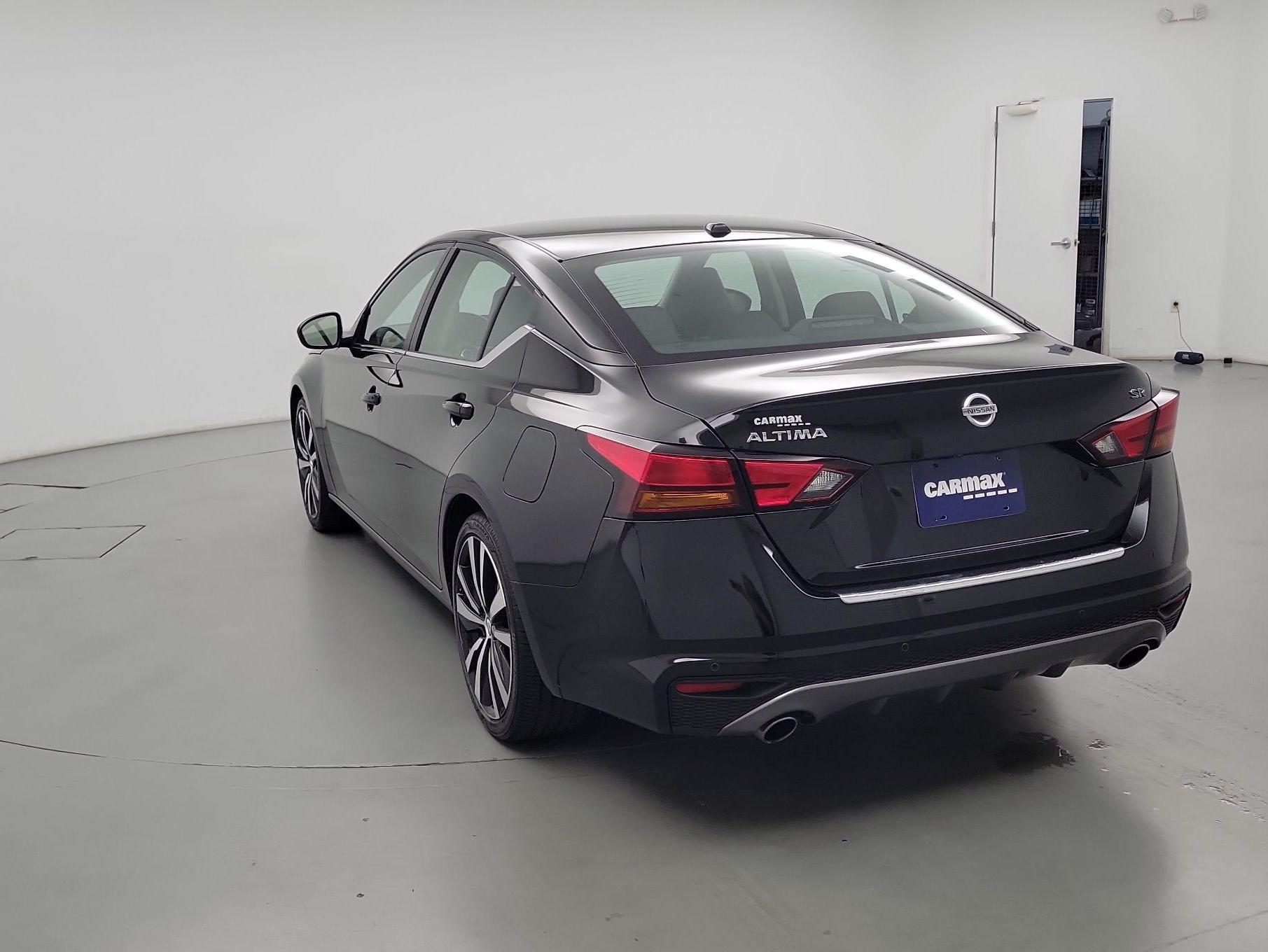 Thumbnail: 2022 Nissan Altima - 7