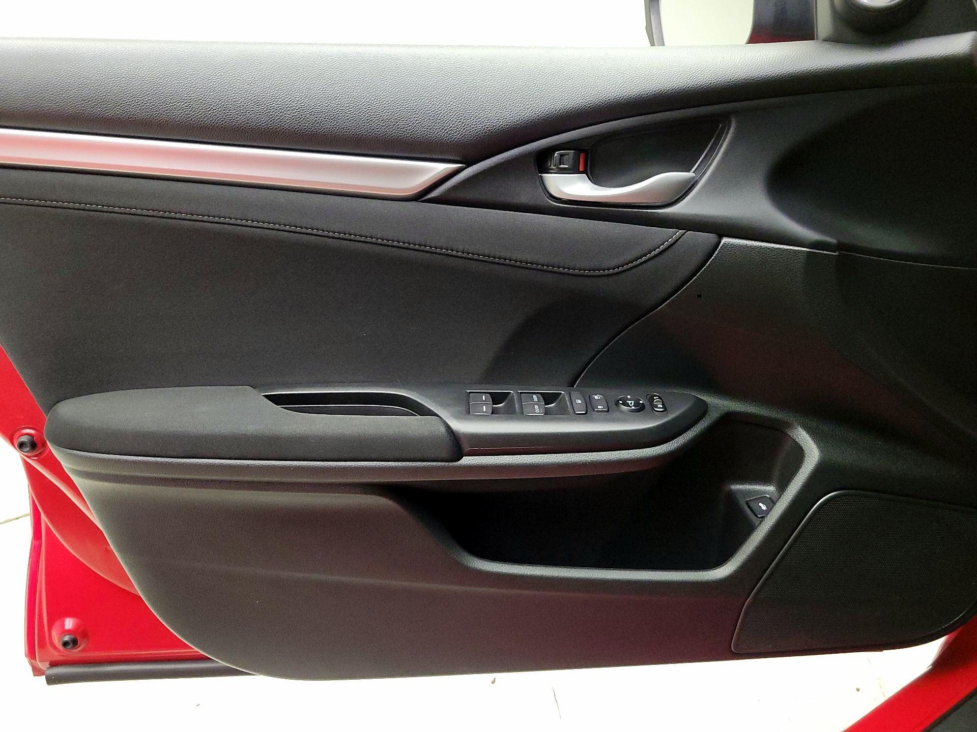 Thumbnail: 2019 Honda Civic - 12