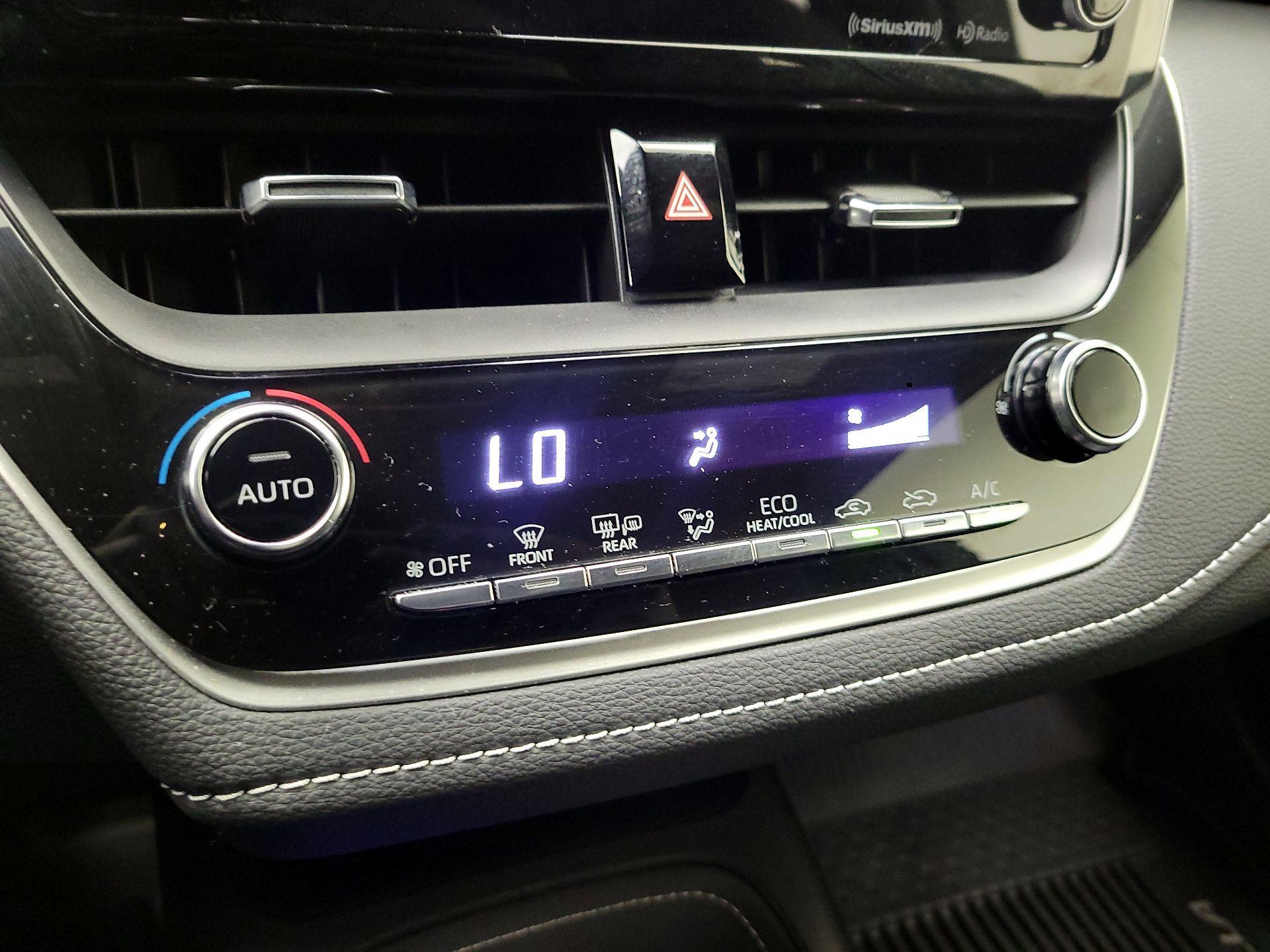 Thumbnail: 2019 Toyota Corolla - 16