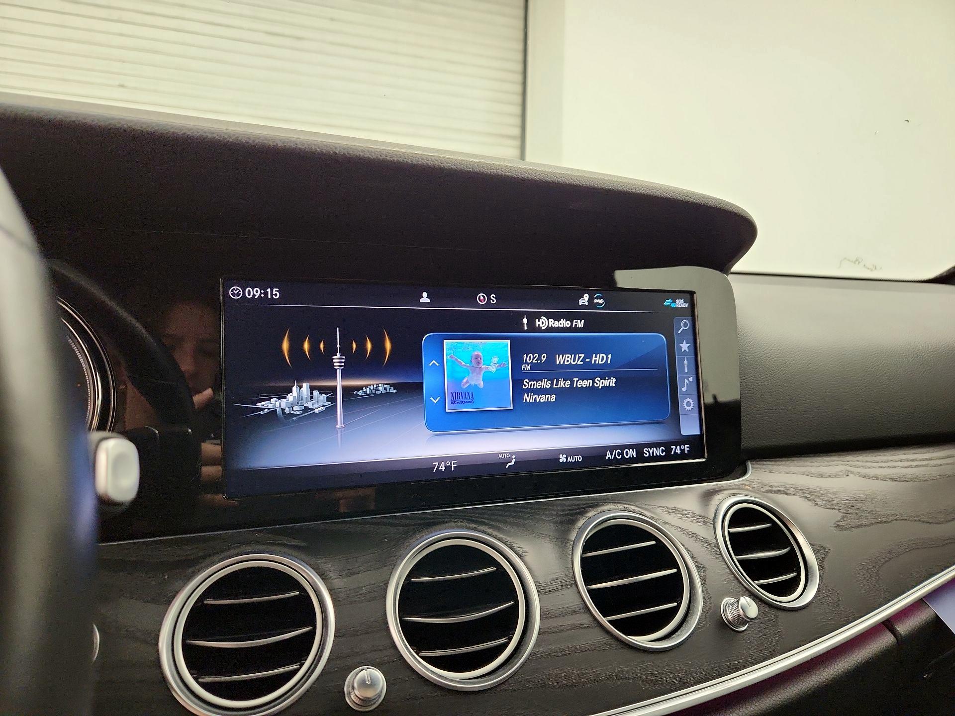 Thumbnail: 2019 Mercedes-Benz E-Class - 14