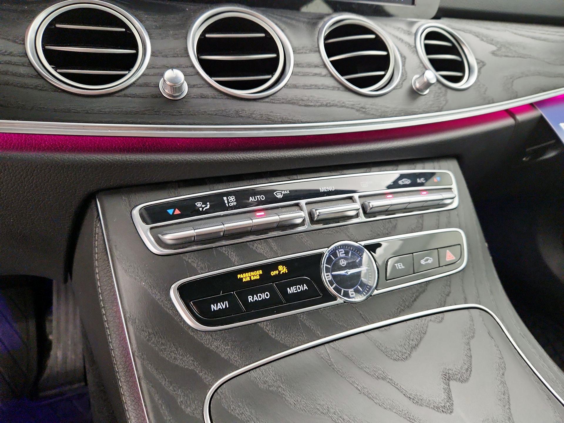 Thumbnail: 2019 Mercedes-Benz E-Class - 15
