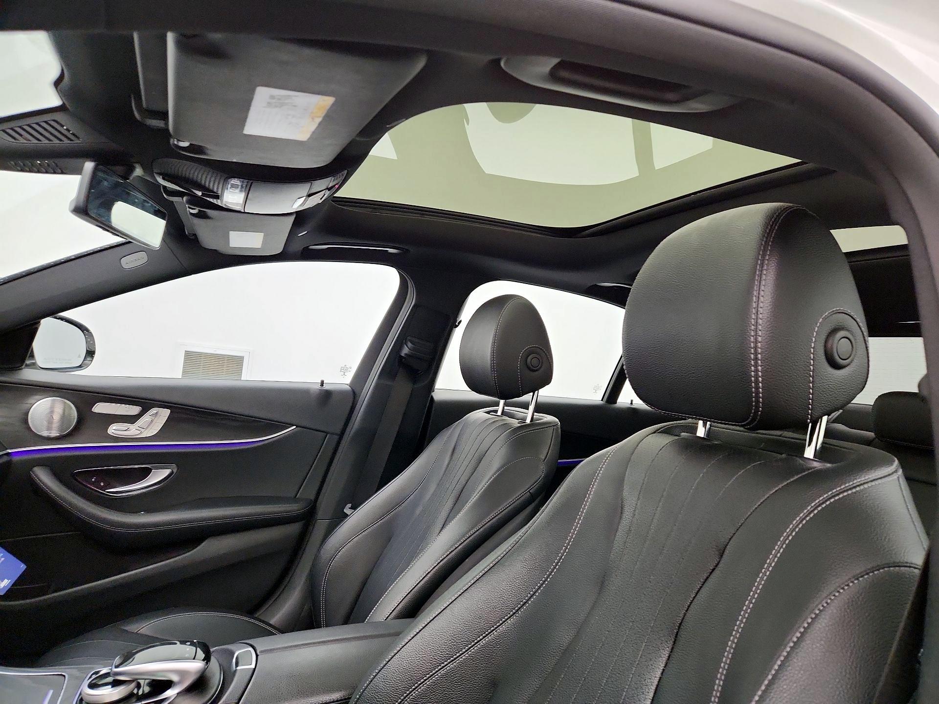 Thumbnail: 2019 Mercedes-Benz E-Class - 18