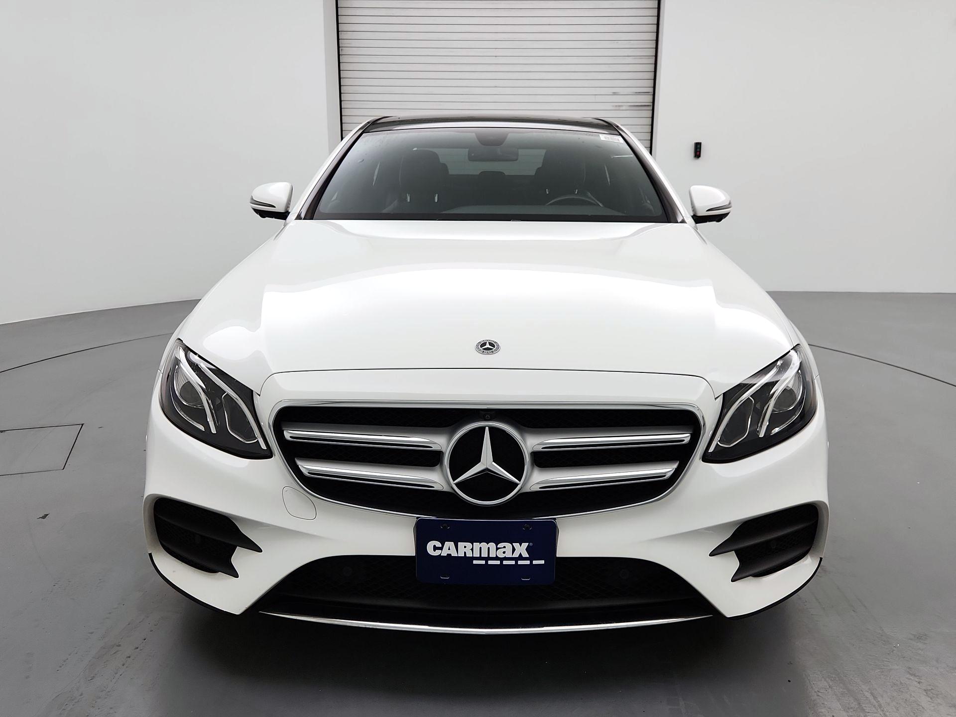 Thumbnail: 2019 Mercedes-Benz E-Class - 2