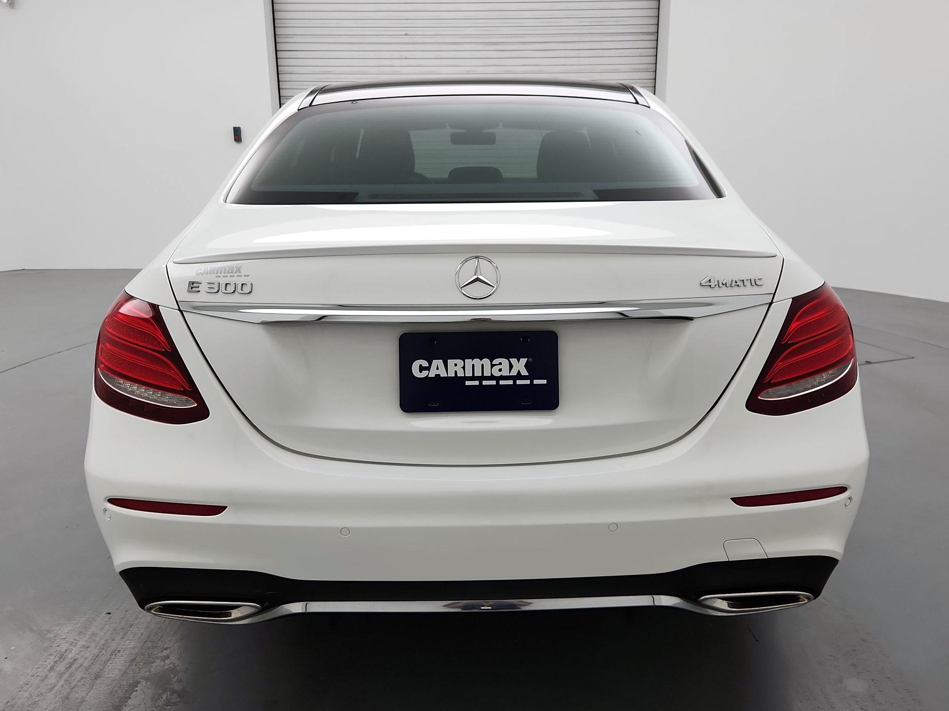 Thumbnail: 2019 Mercedes-Benz E-Class - 6