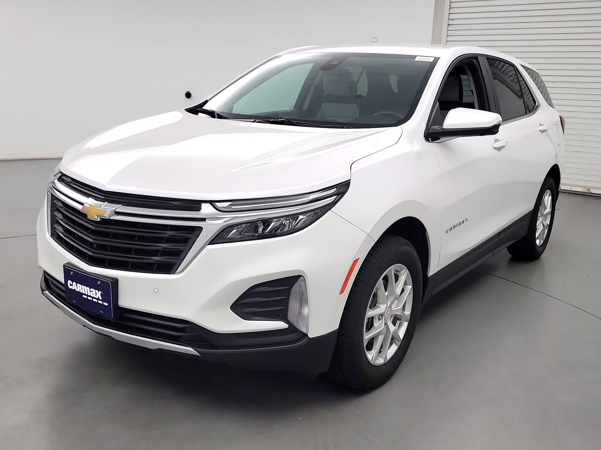Thumbnail: 2022 Chevrolet Equinox - 3