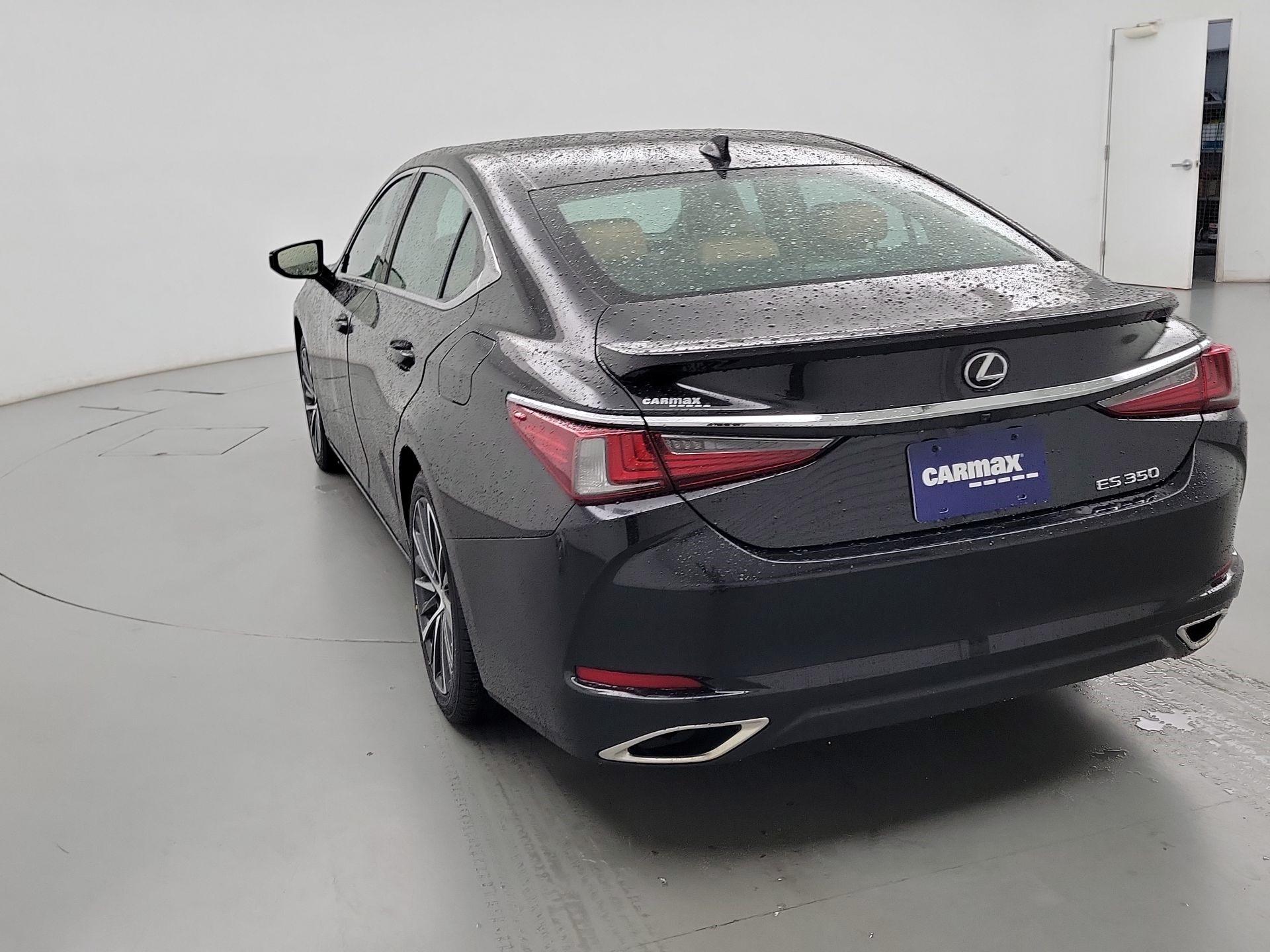 Thumbnail: 2022 Lexus ES - 7