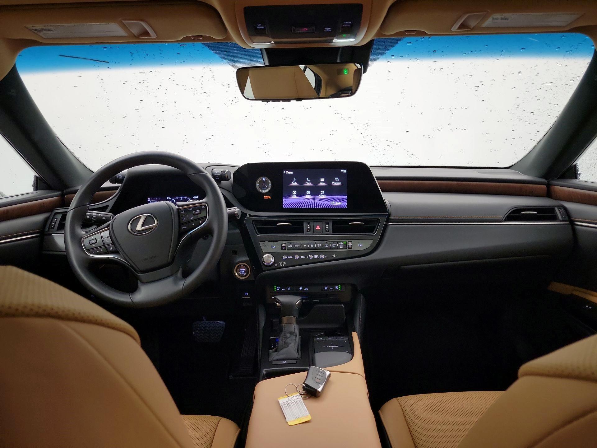 Thumbnail: 2022 Lexus ES - 8