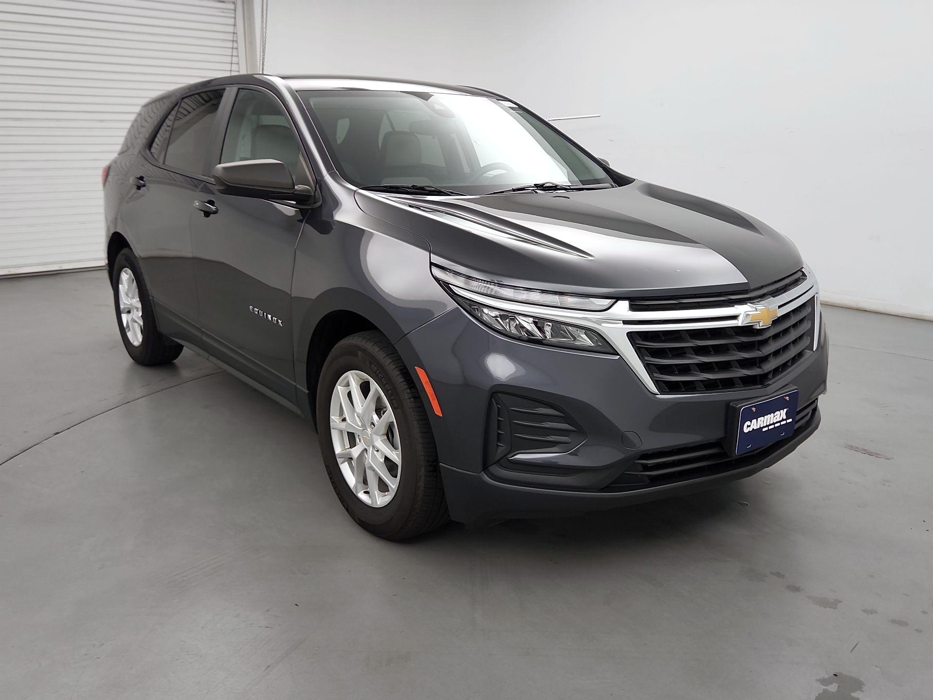 Thumbnail: 2022 Chevrolet Equinox - 1
