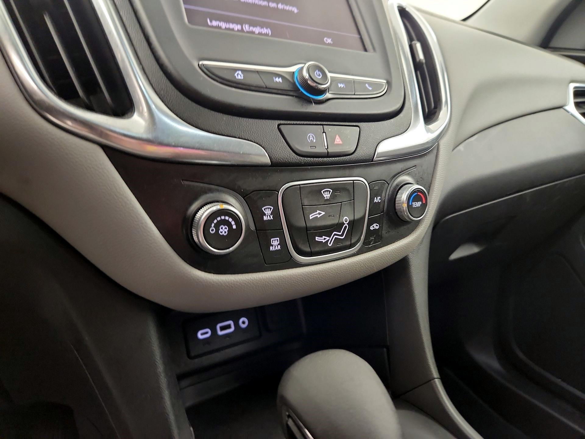 Thumbnail: 2022 Chevrolet Equinox - 13