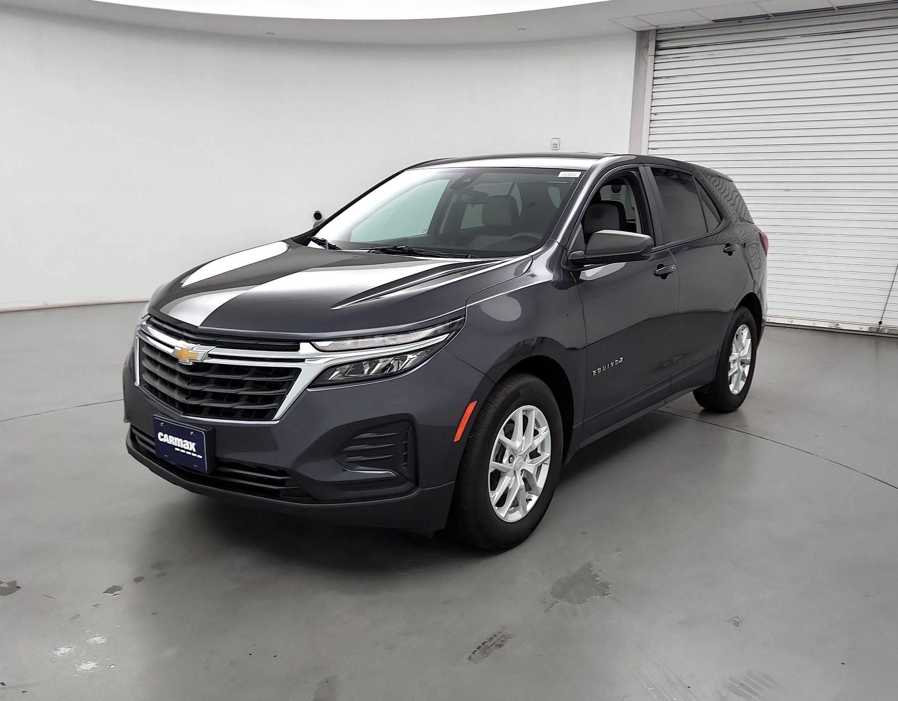 Thumbnail: 2022 Chevrolet Equinox - 3