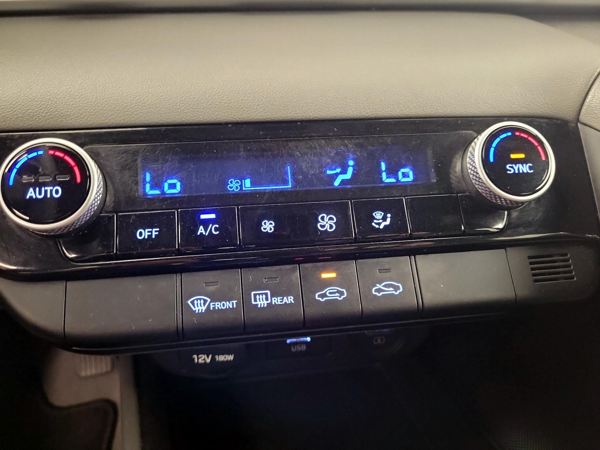 Thumbnail: 2022 Hyundai Elantra - 13