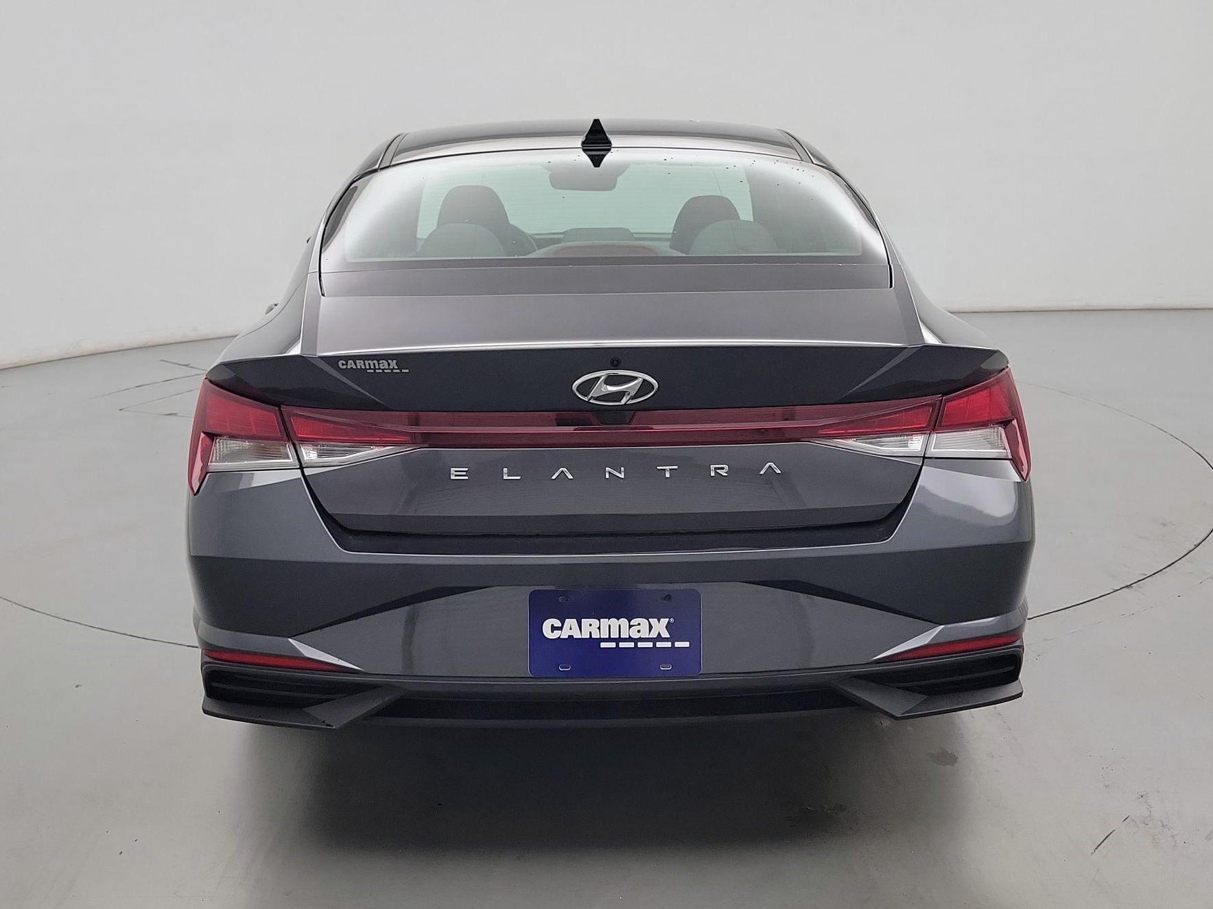 Thumbnail: 2022 Hyundai Elantra - 6