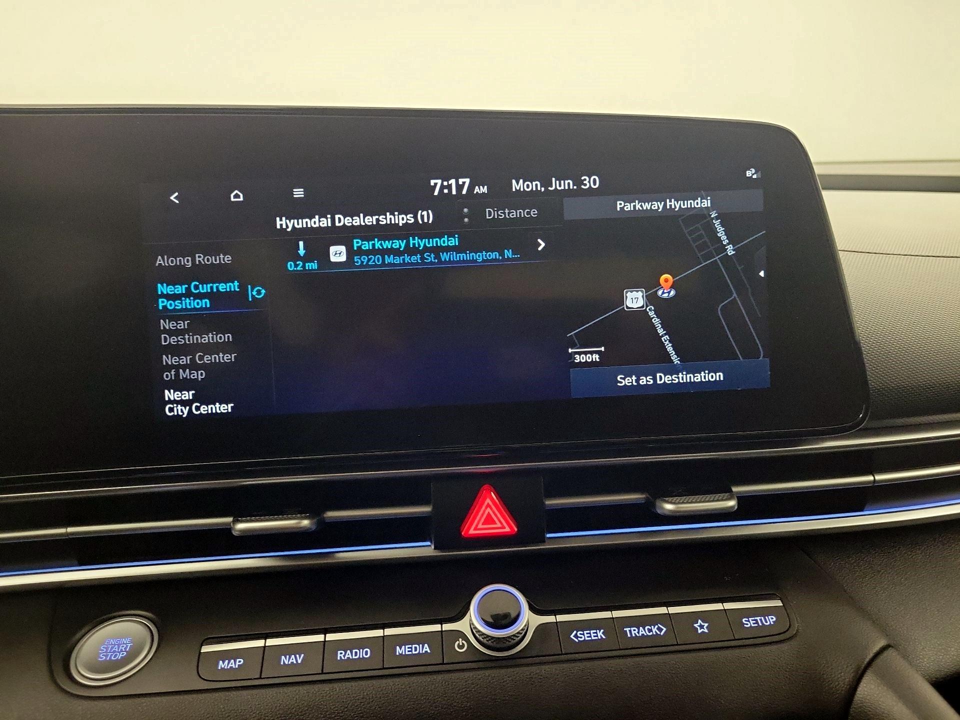 Thumbnail: 2022 Hyundai Elantra - 11