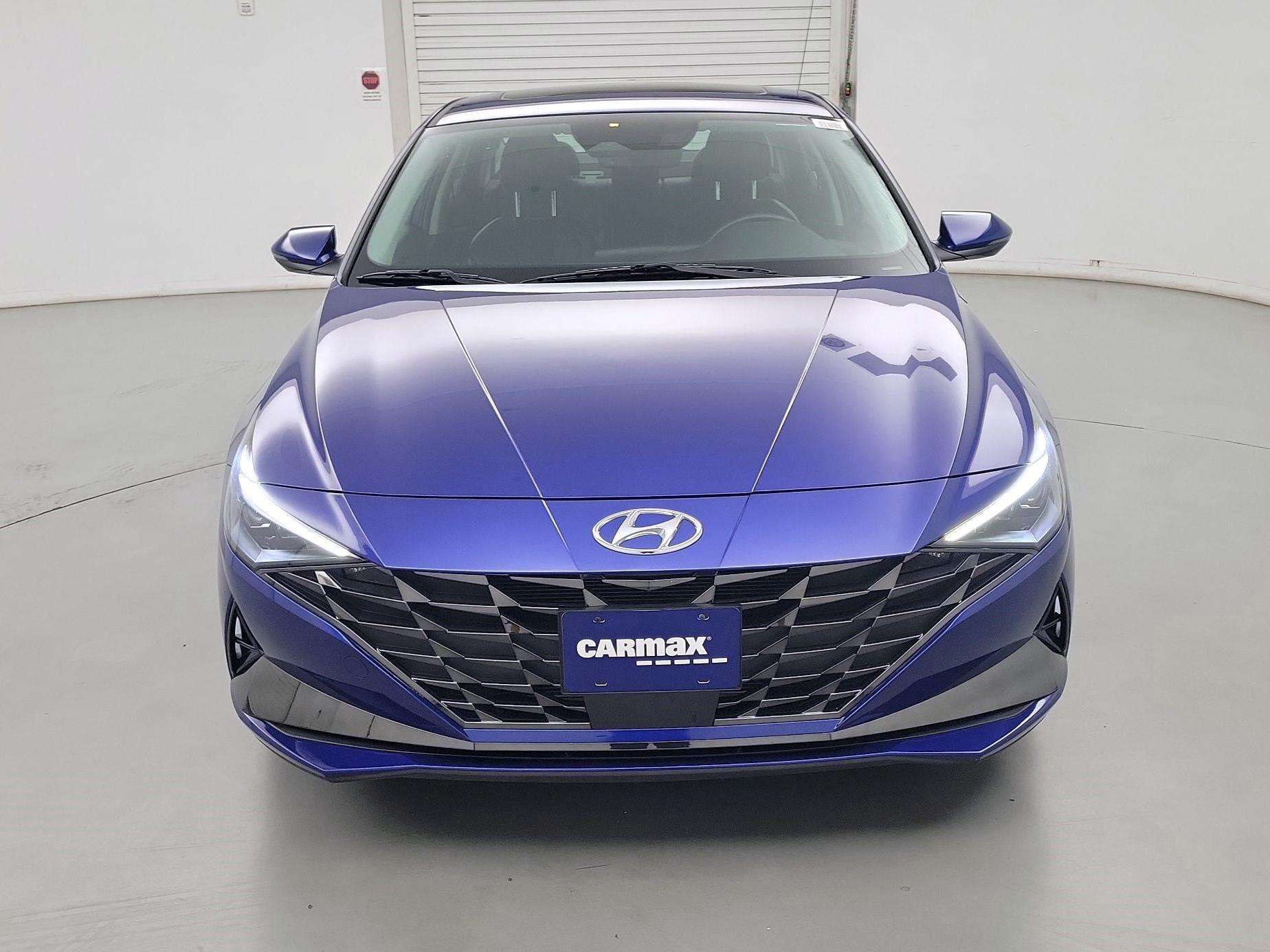 Thumbnail: 2022 Hyundai Elantra - 2