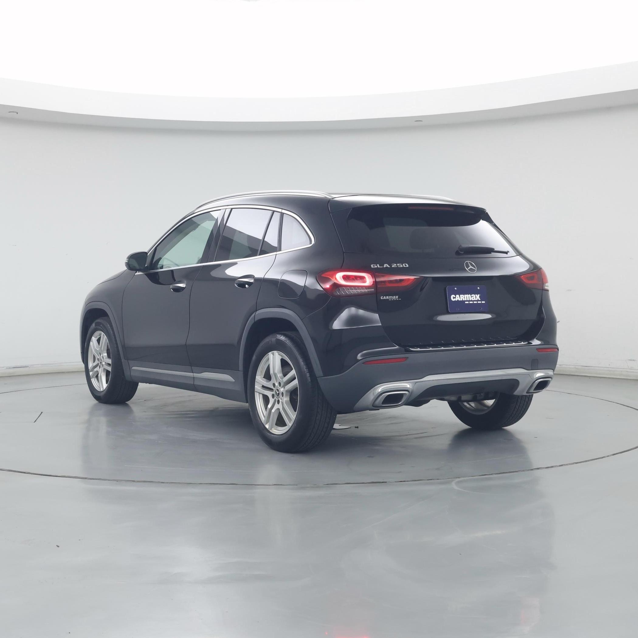 Thumbnail: 2021 Mercedes-Benz GLA - 2