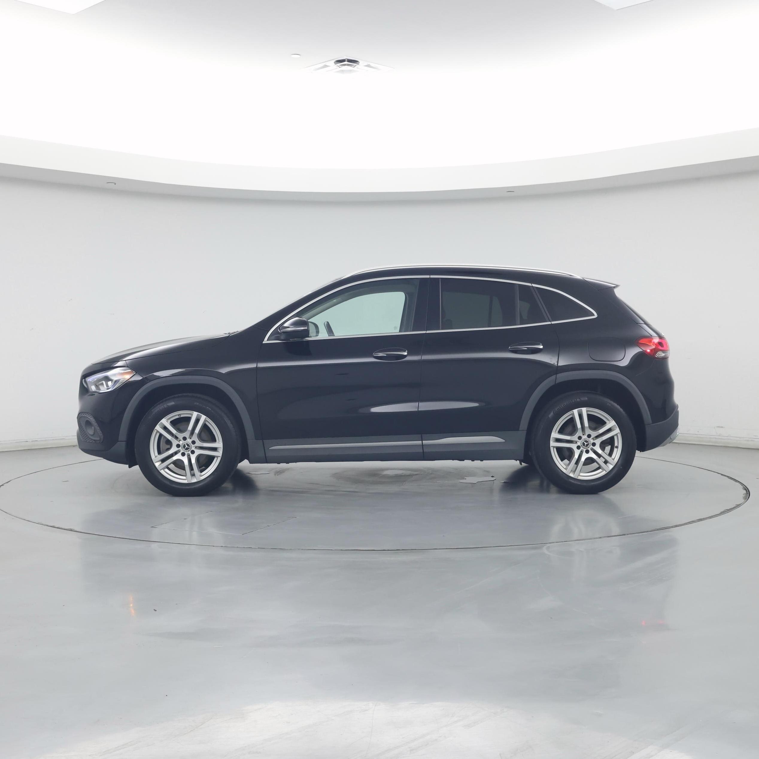 Thumbnail: 2021 Mercedes-Benz GLA - 3