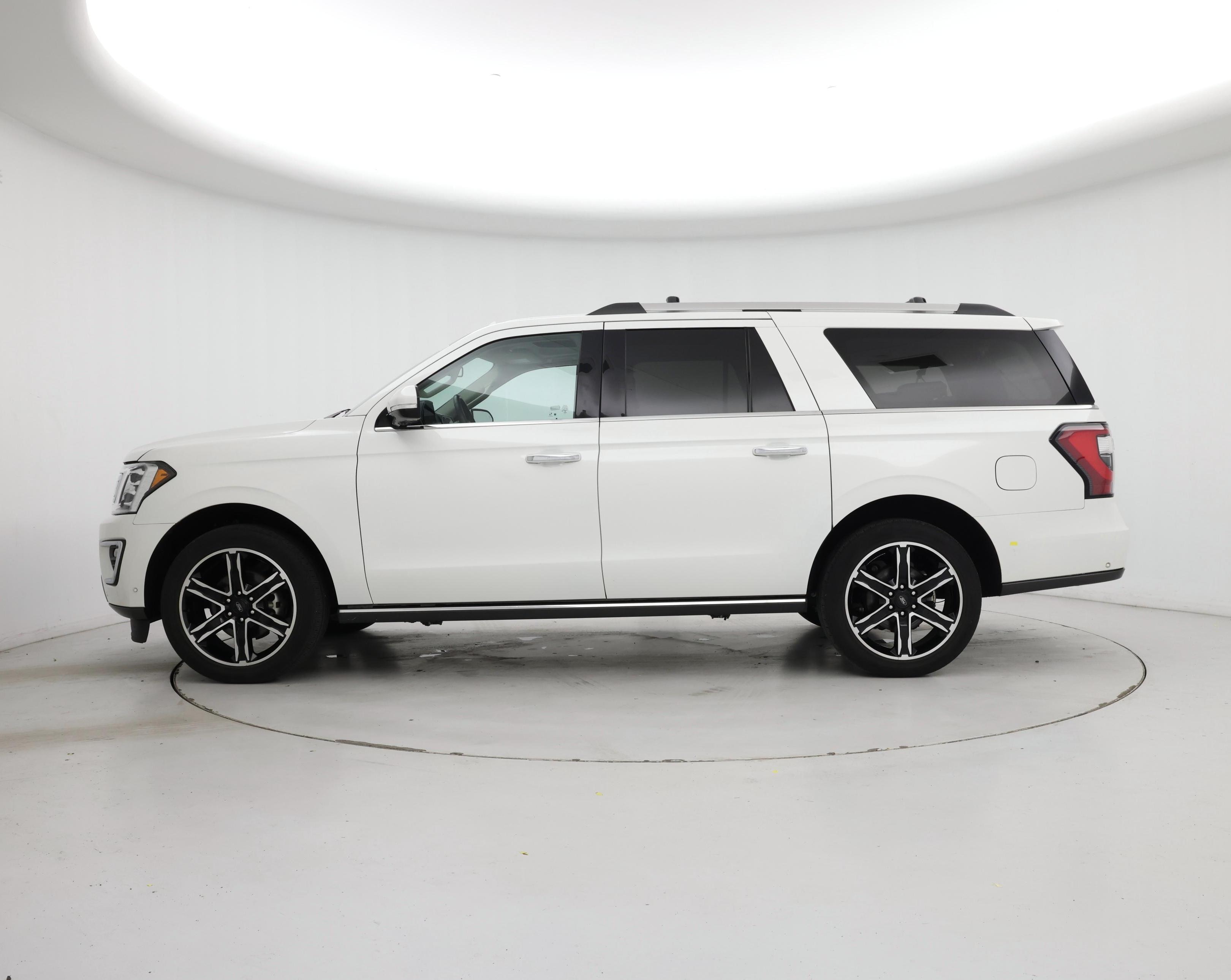 Thumbnail: 2021 Ford Expedition - 3