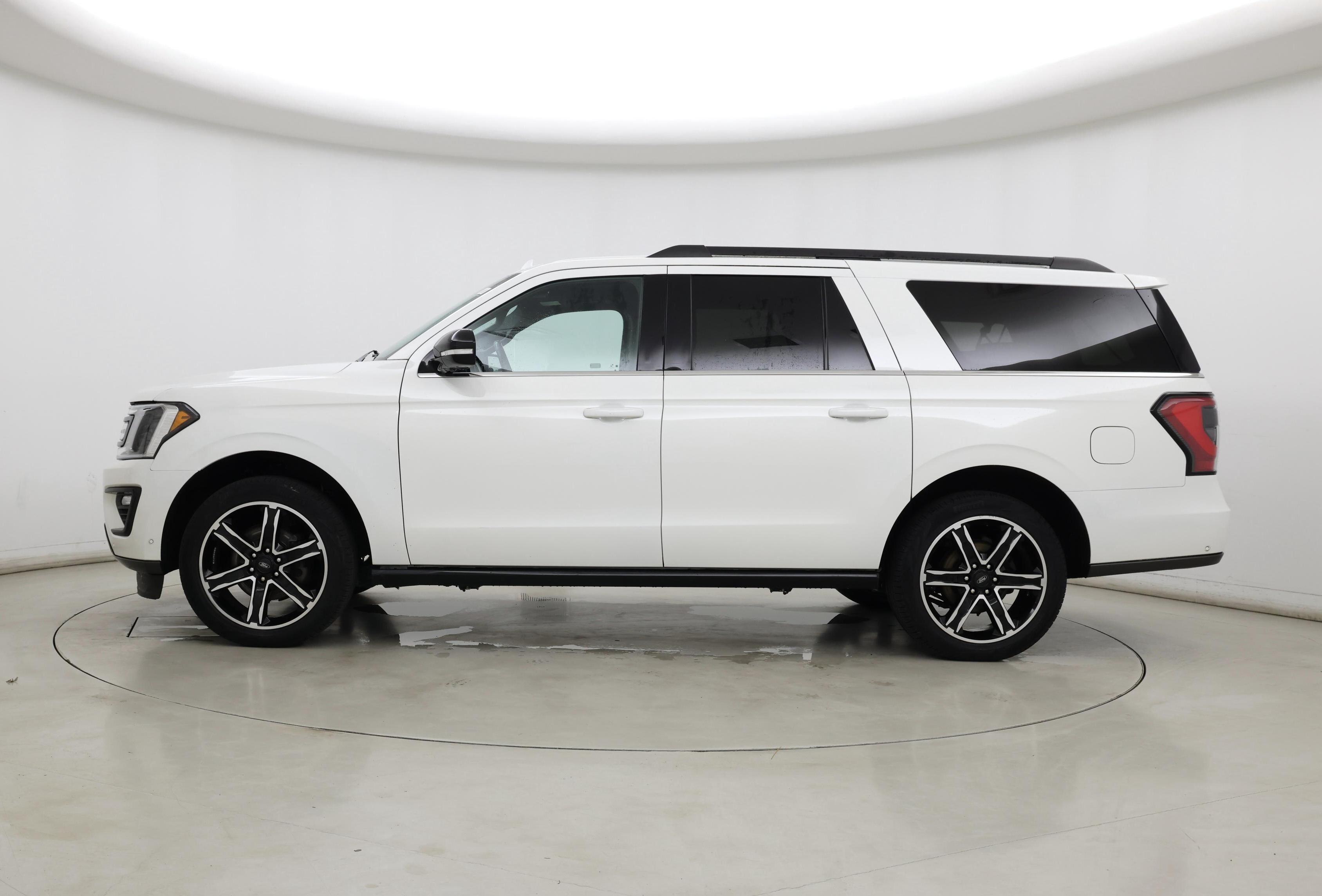 Thumbnail: 2021 Ford Expedition - 3