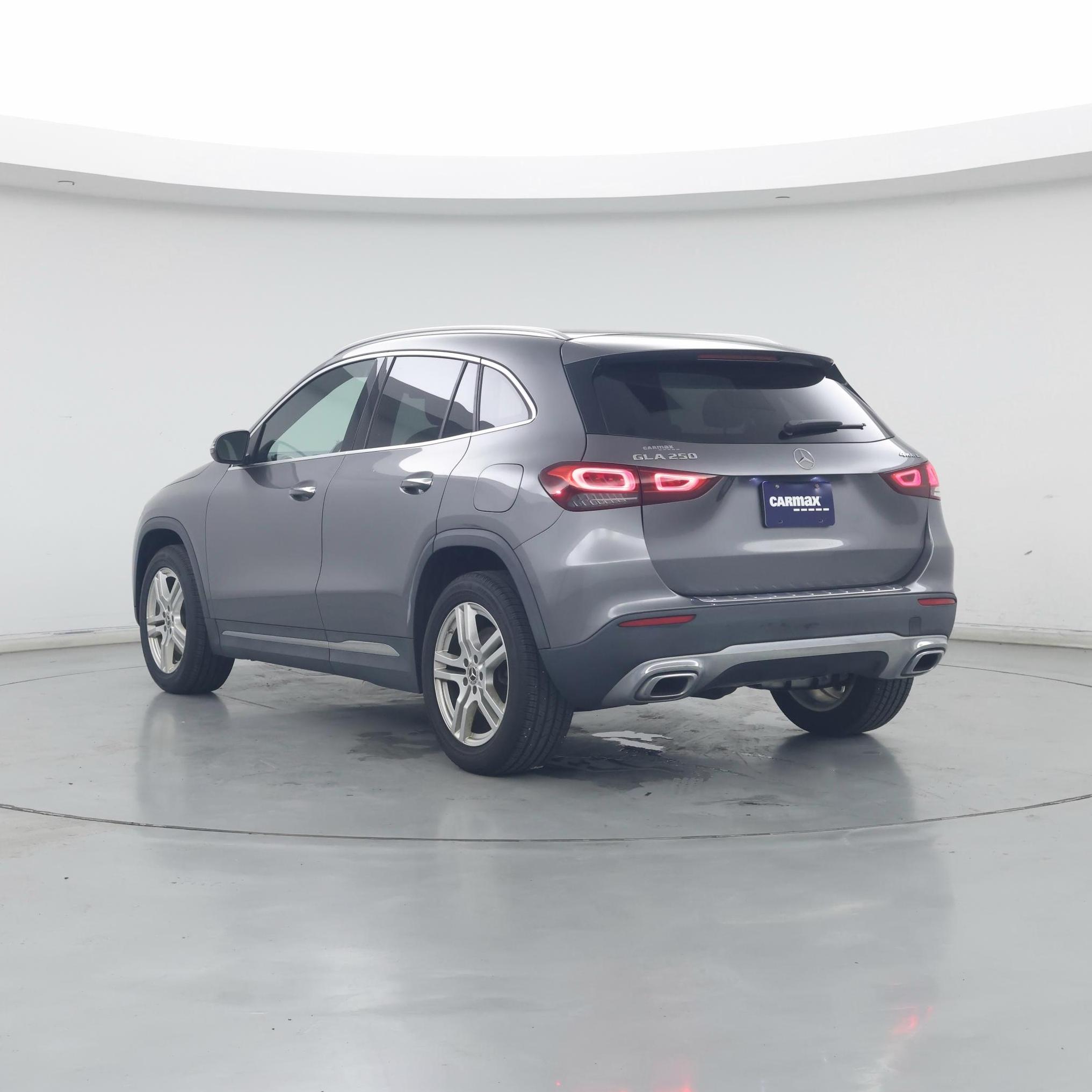 Thumbnail: 2021 Mercedes-Benz GLA - 2