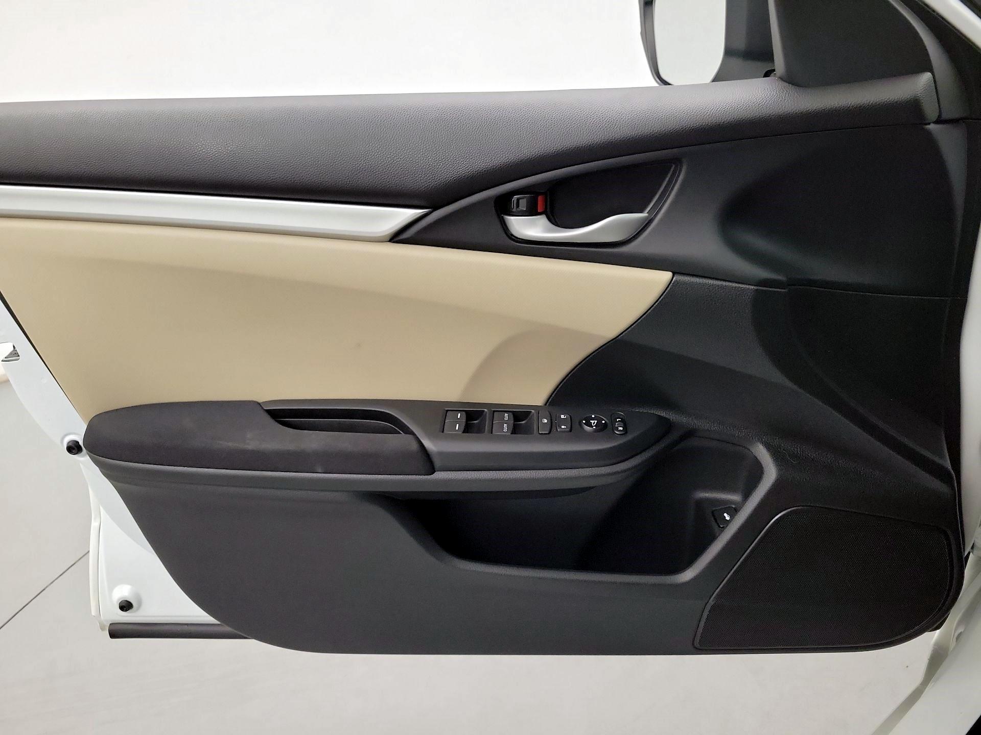 Thumbnail: 2020 Honda Civic - 10