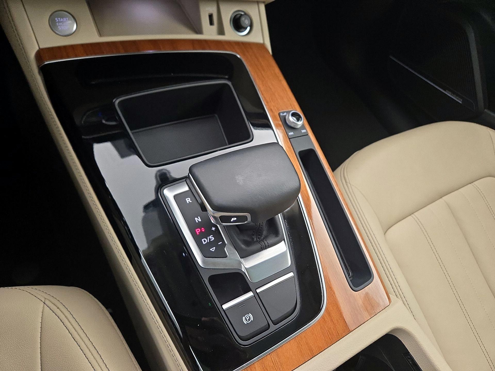 Thumbnail: 2021 Audi Q5 - 17