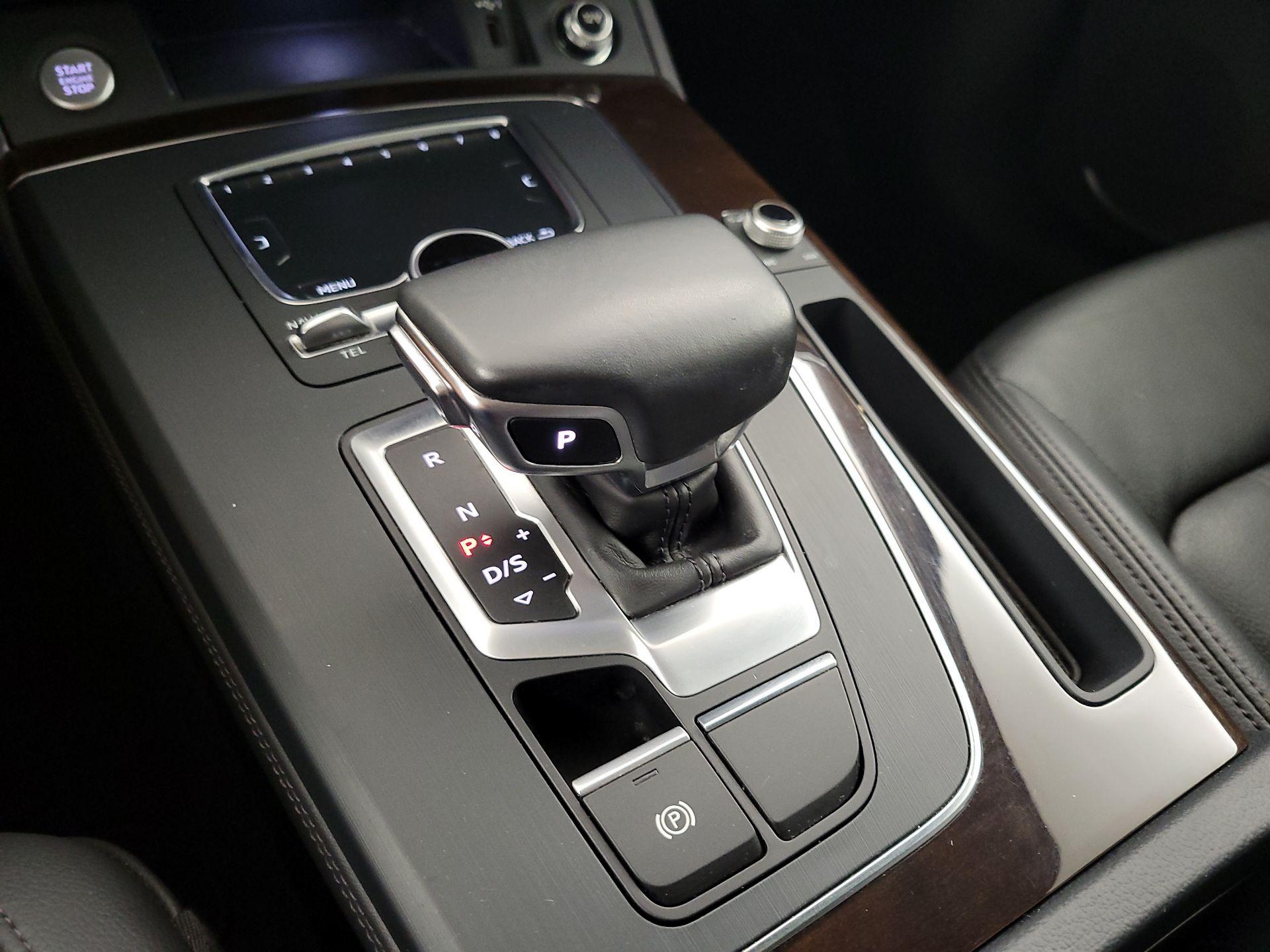 Thumbnail: 2019 Audi Q5 - 17